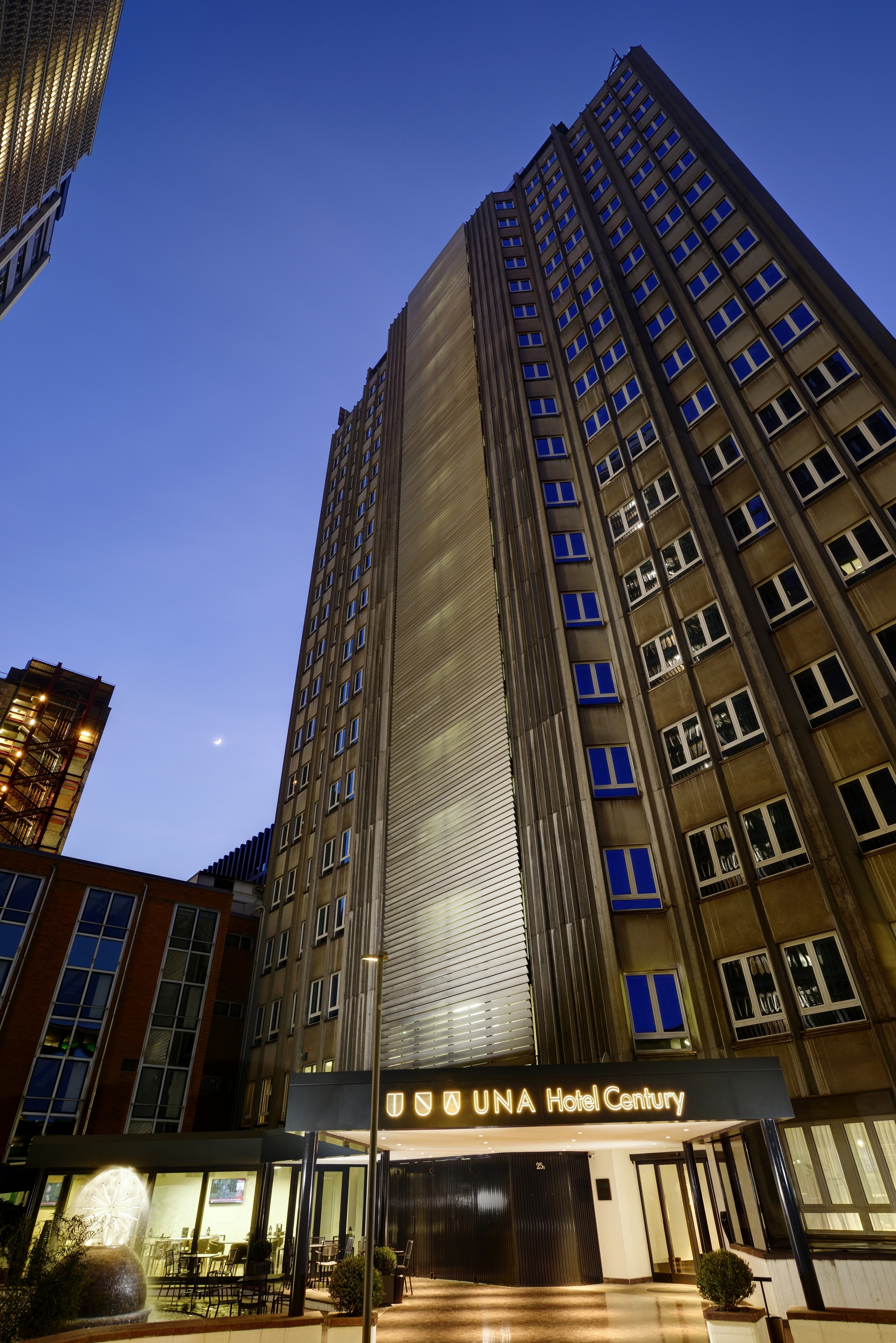 UNA HOTELS Century Milano, photo 8 of 38
