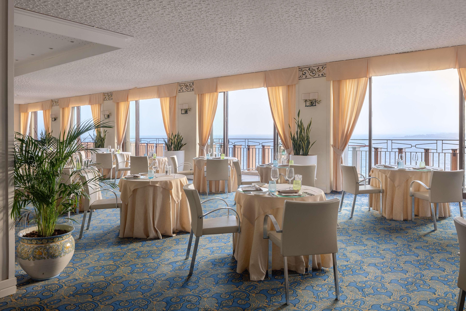UNA HOTELS Capotaormina, photo 79 of 112