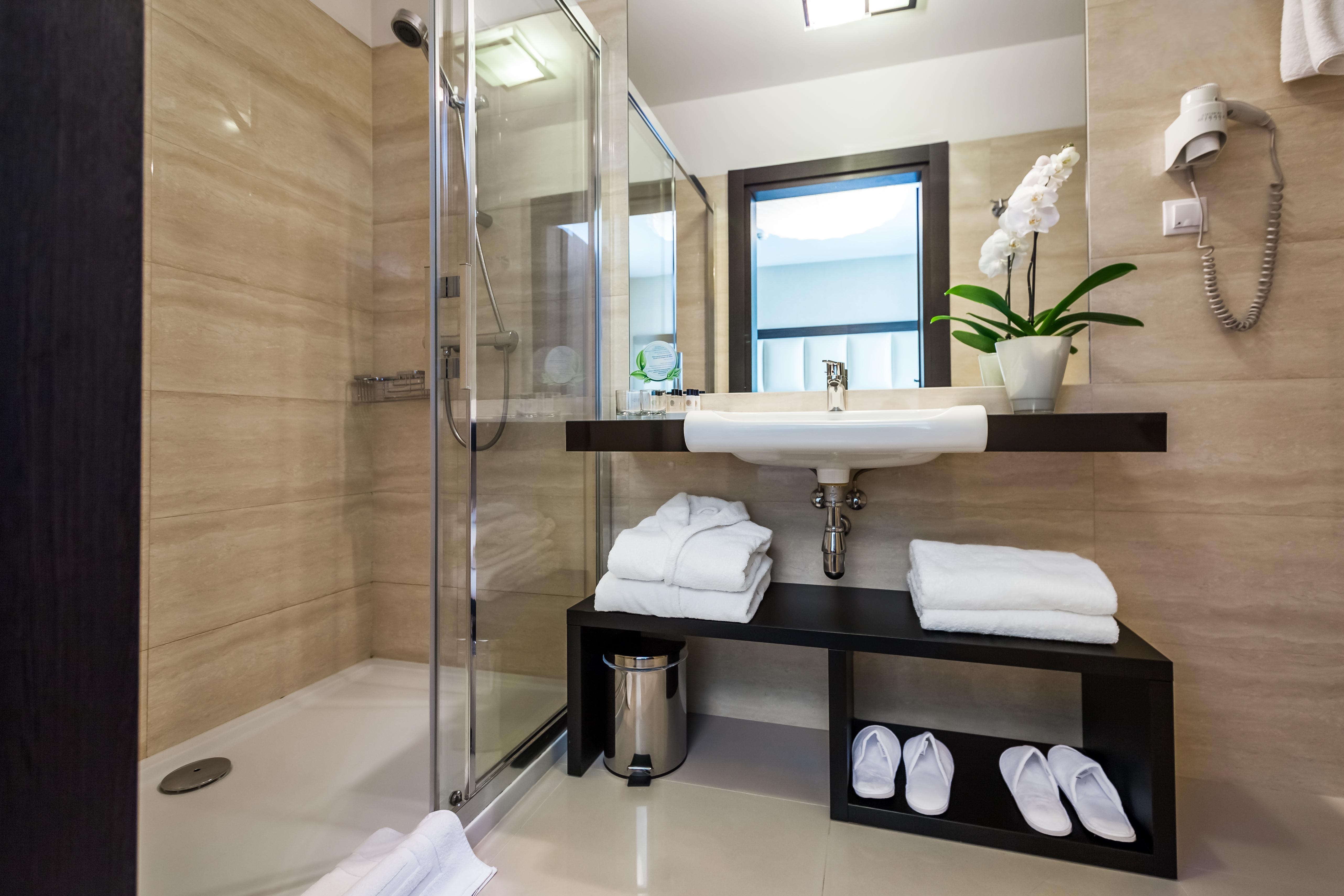 Queen Boutique Hotel, photo 29 of 65