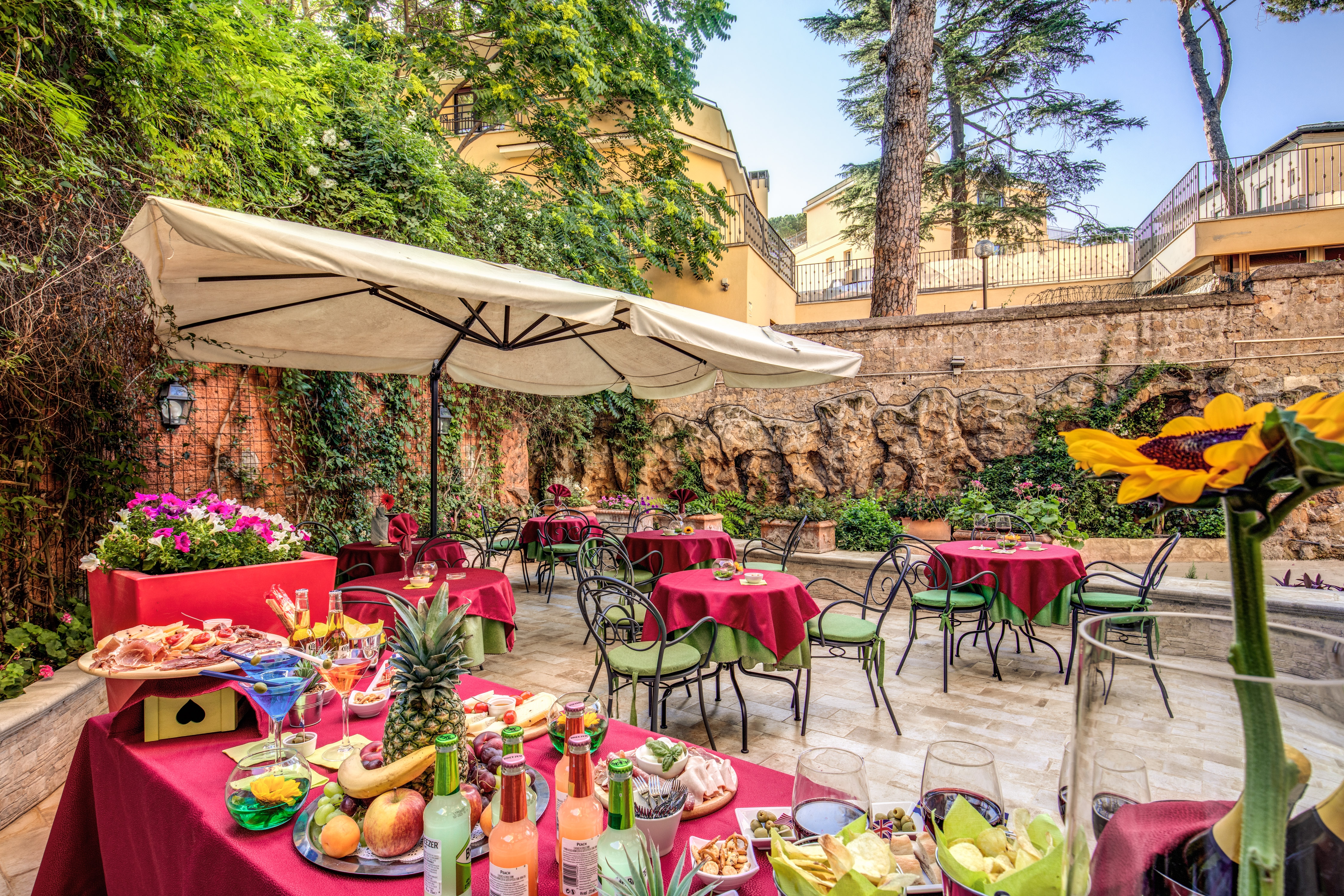 Rome Garden, photo 24 of 34