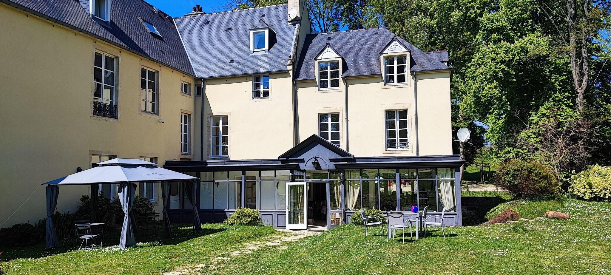 Château de Bellefontaine, photo 16 of 98