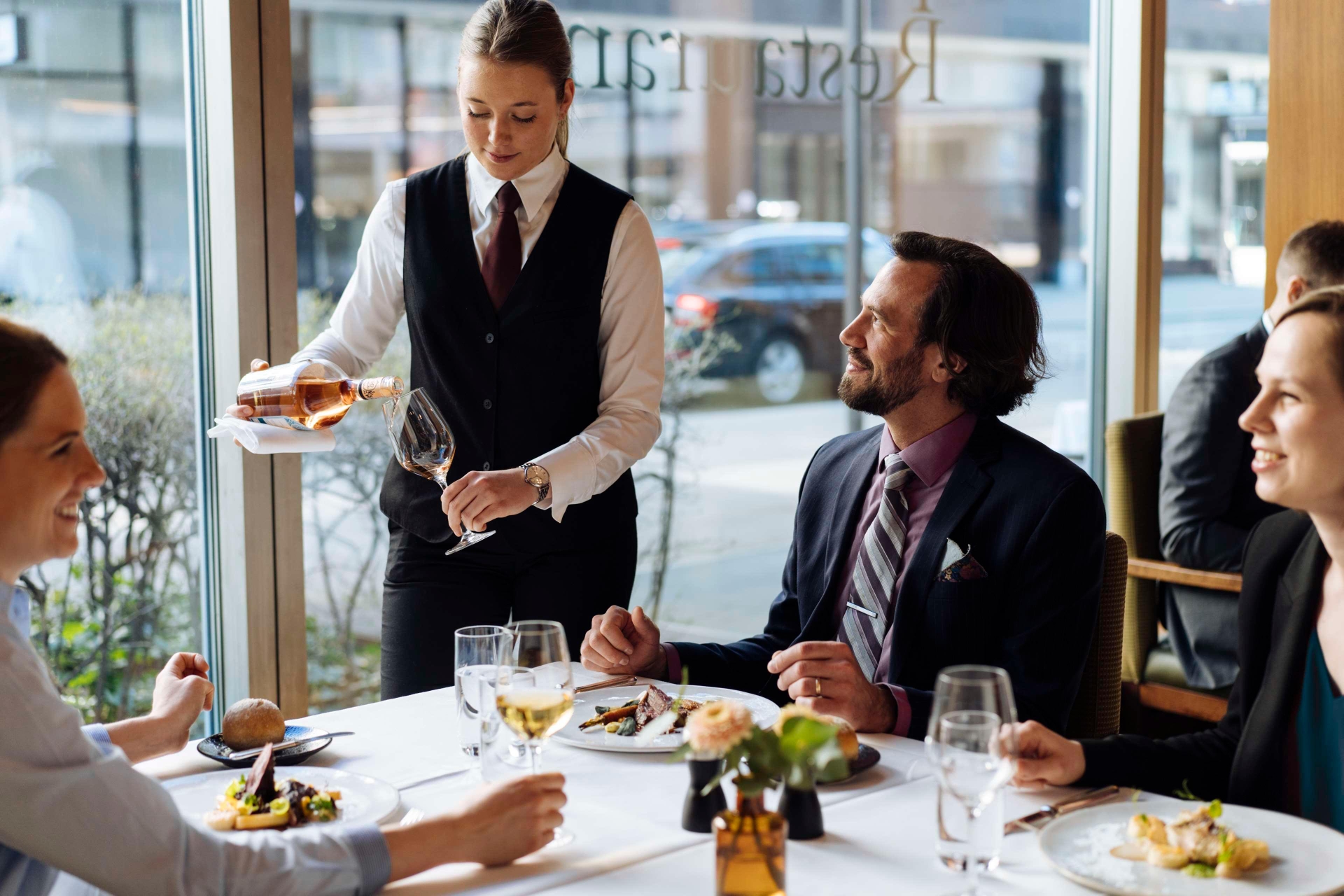 Park Hyatt Zurich, photo 3 of 153