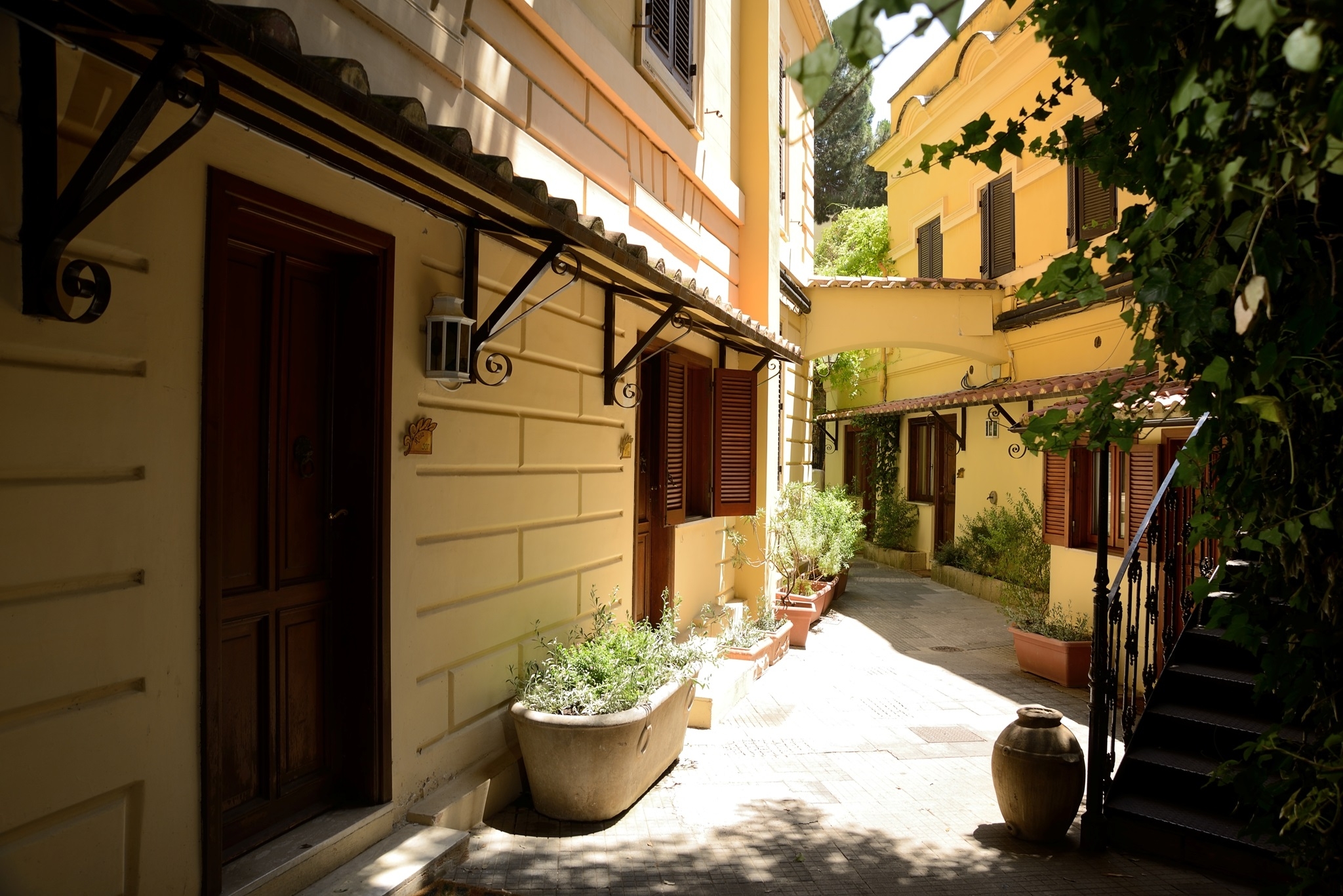 Rome Garden, photo 33 of 34