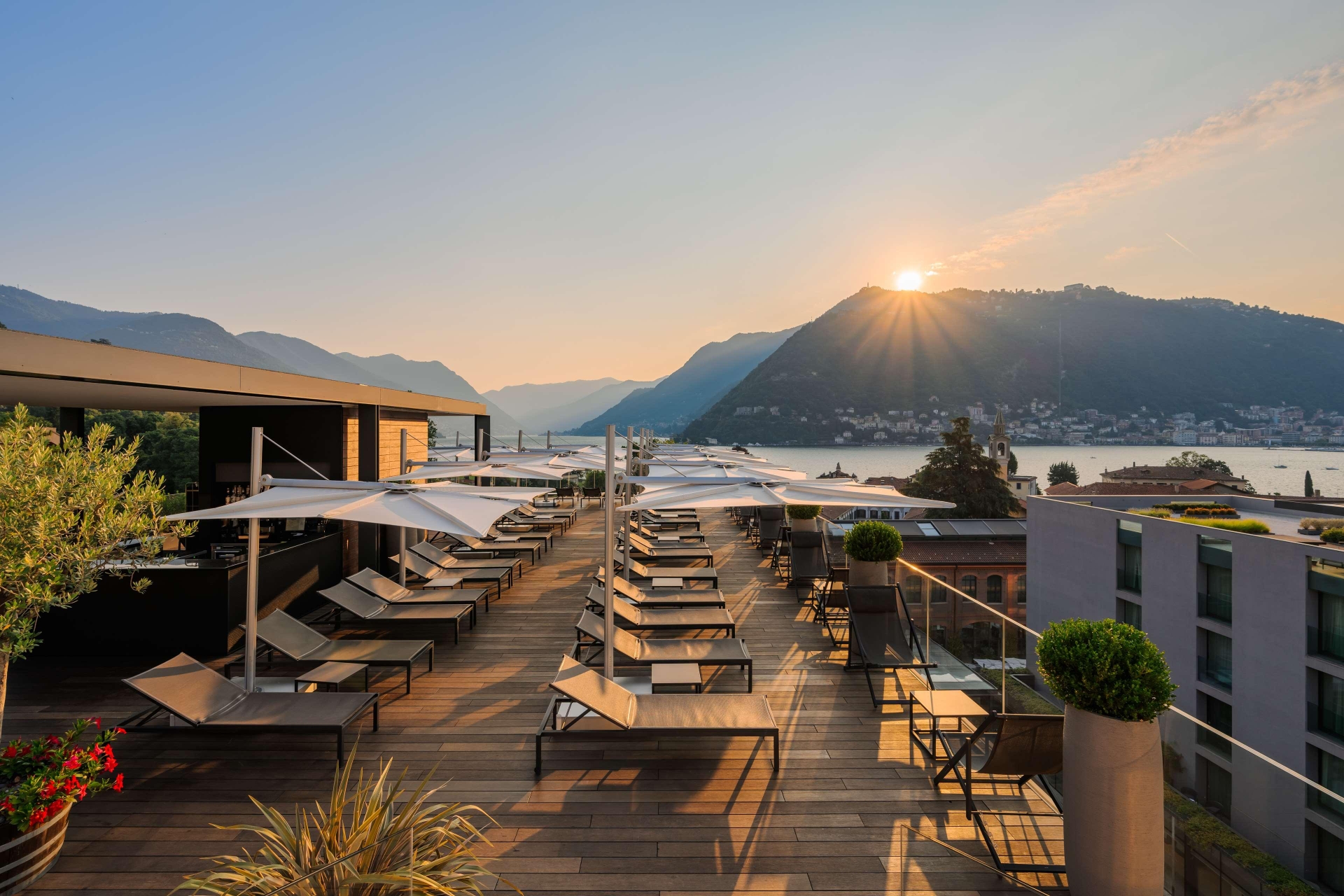 Hilton Lake Como, photo 196 of 199