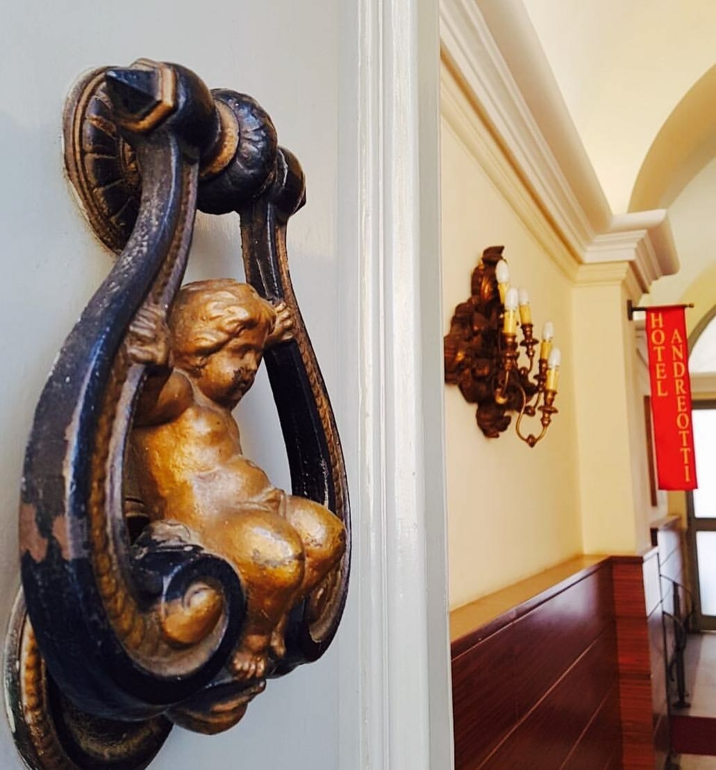 LH Hotel Andreotti, photo 2 of 17