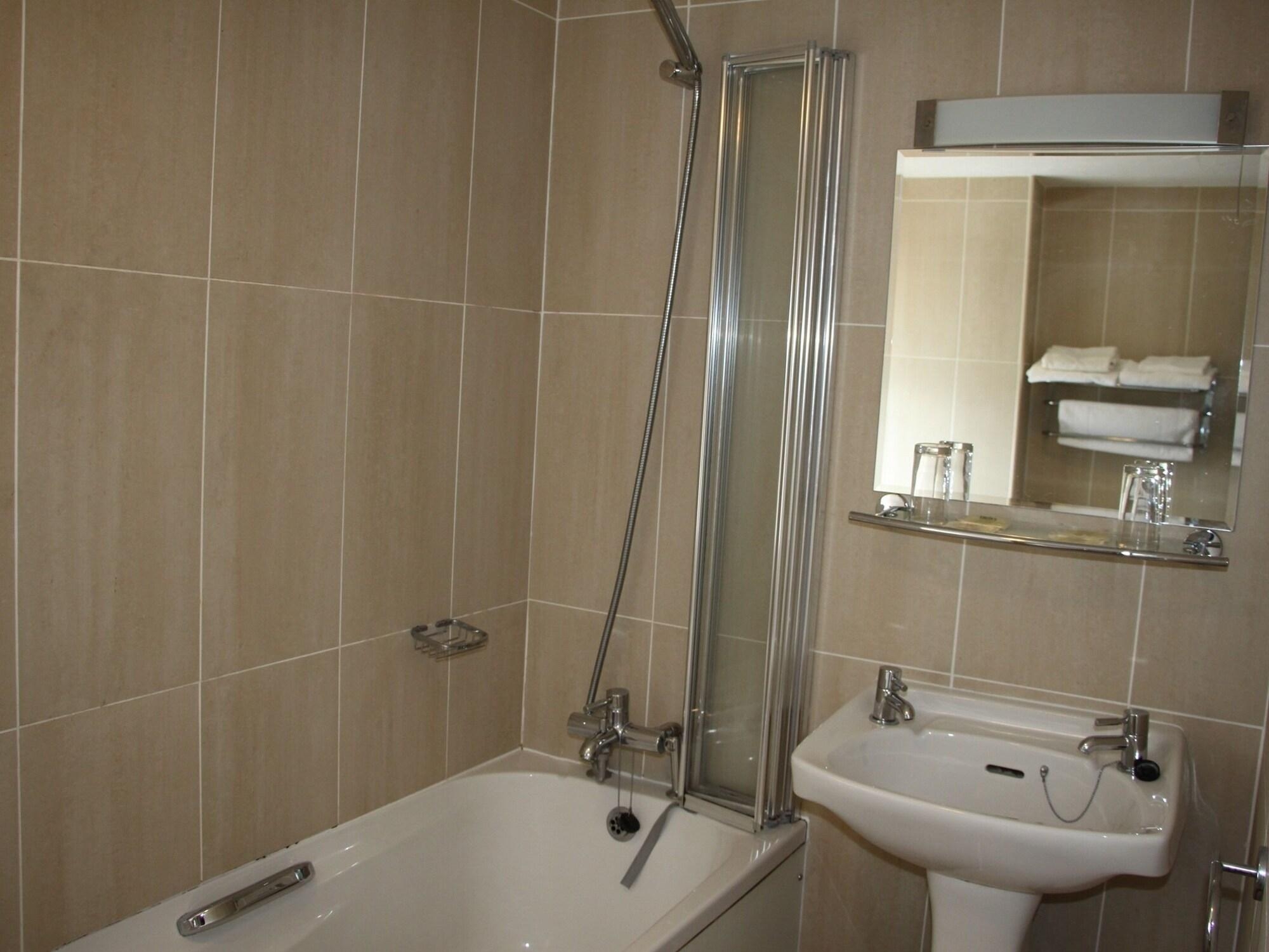 Nanhoron Arms Hotel, photo 71 of 102