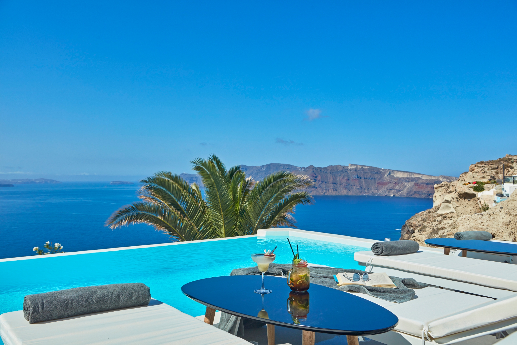 Villaki Oia, photo 9 of 14