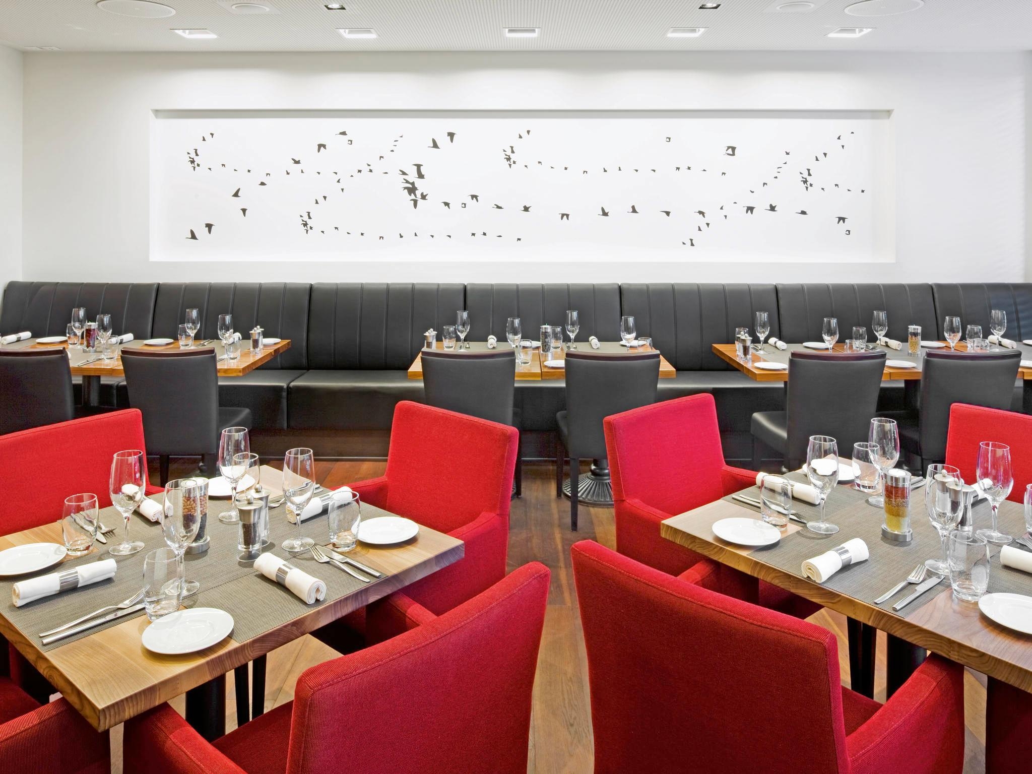 Movenpick Hotel Zurich Airport, photo 79 of 107