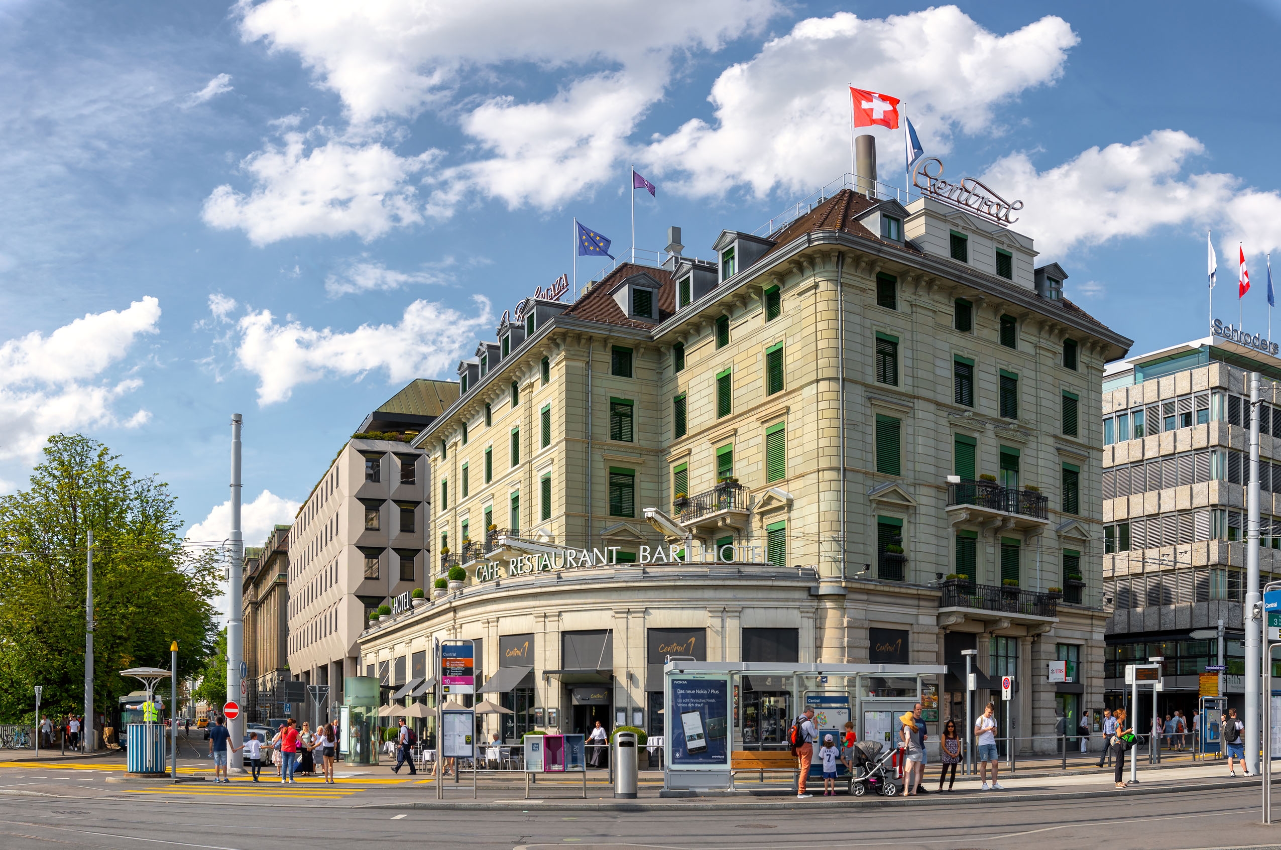Central Plaza Hotel, photo 2 of 24
