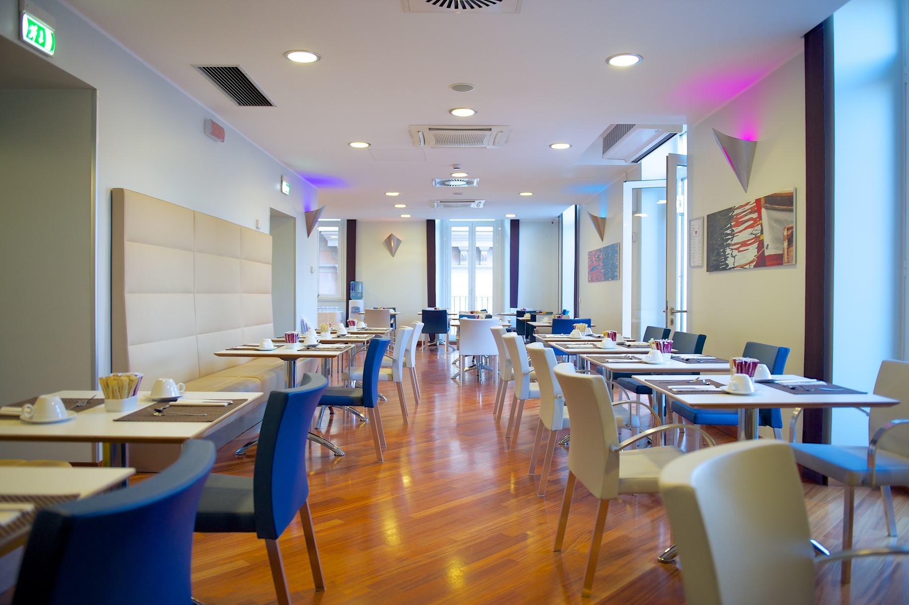 Mercure Napoli Centro Angioino, photo 49 of 96