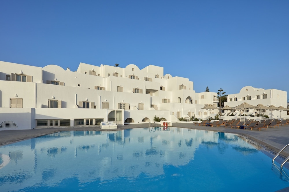 Santorini Palace Hotel hotel exterior