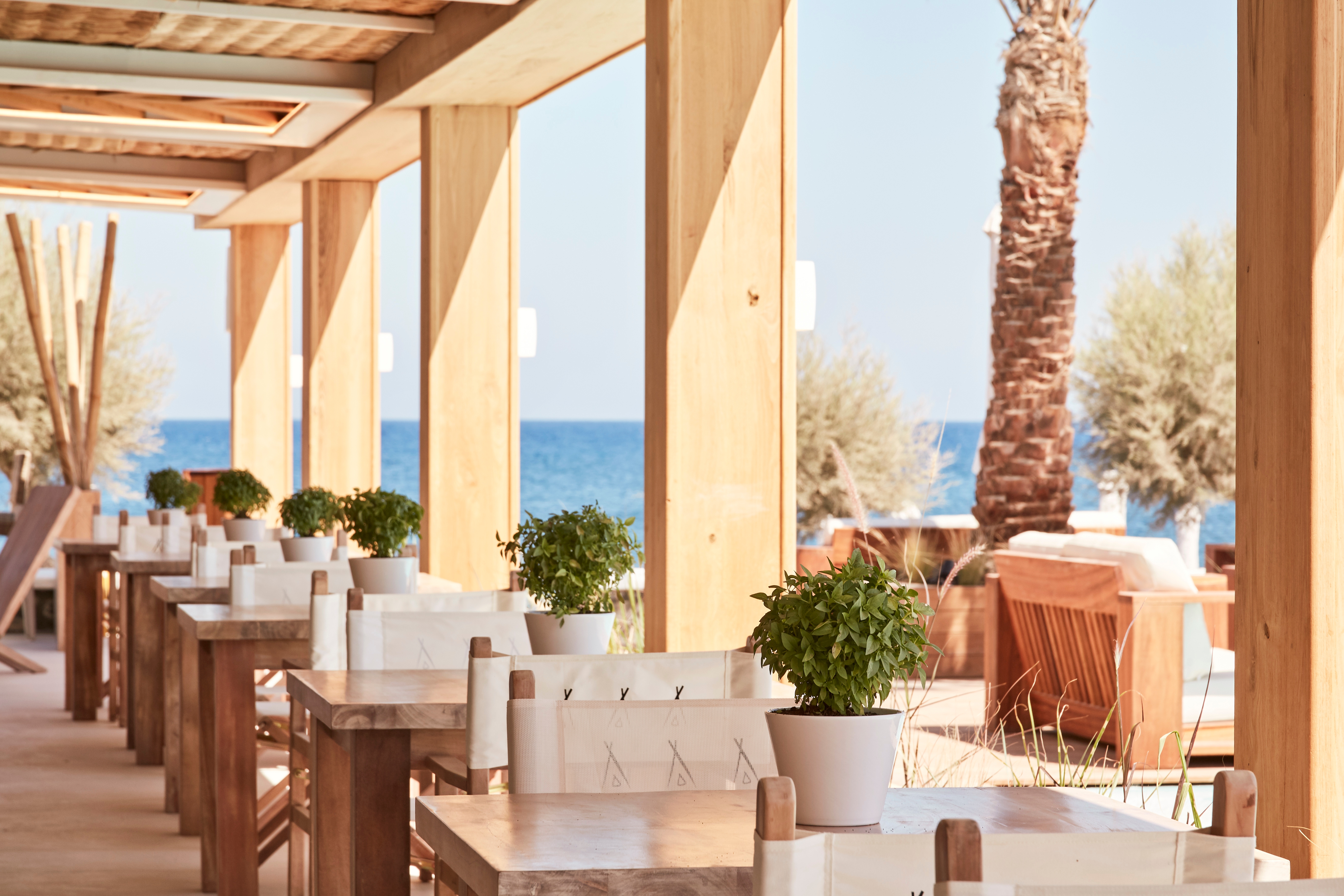 Nikki Beach Resort &amp; Spa Santorini, photo 22 of 27