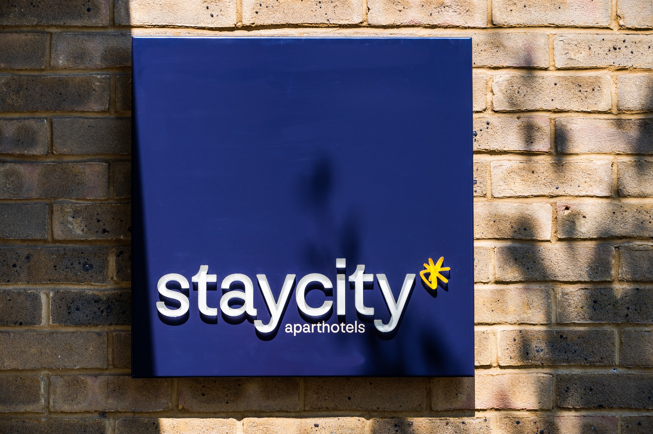 Staycity Aparthotel Greenwich High Road, photo 2 of 14