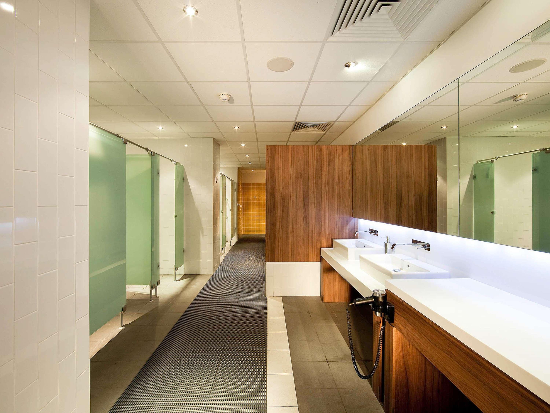 Novotel Cardiff Centre, photo 138 of 139