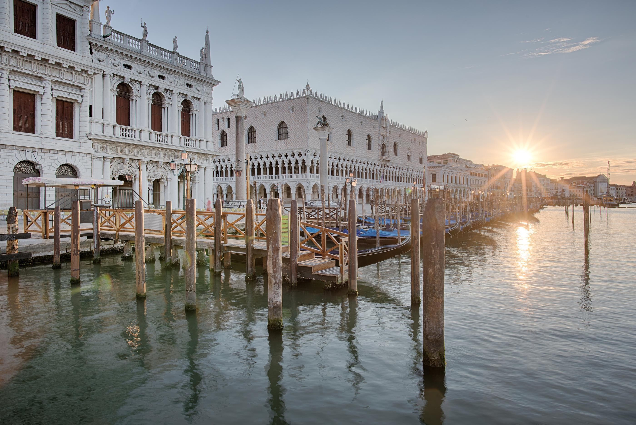 NH Venezia Santa Lucia, photo 13 of 70