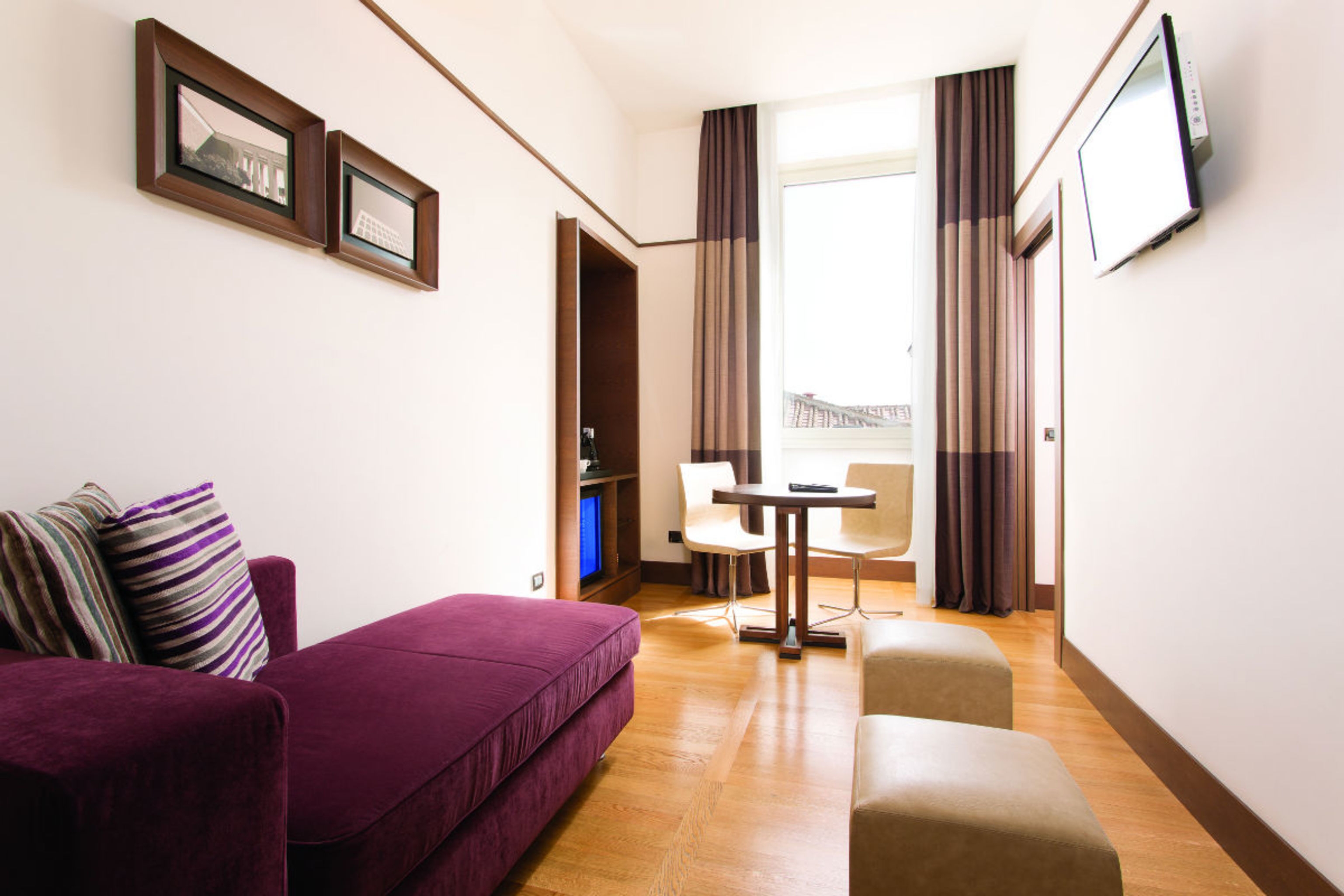 The Independent Hotel, photo 6 of 63
