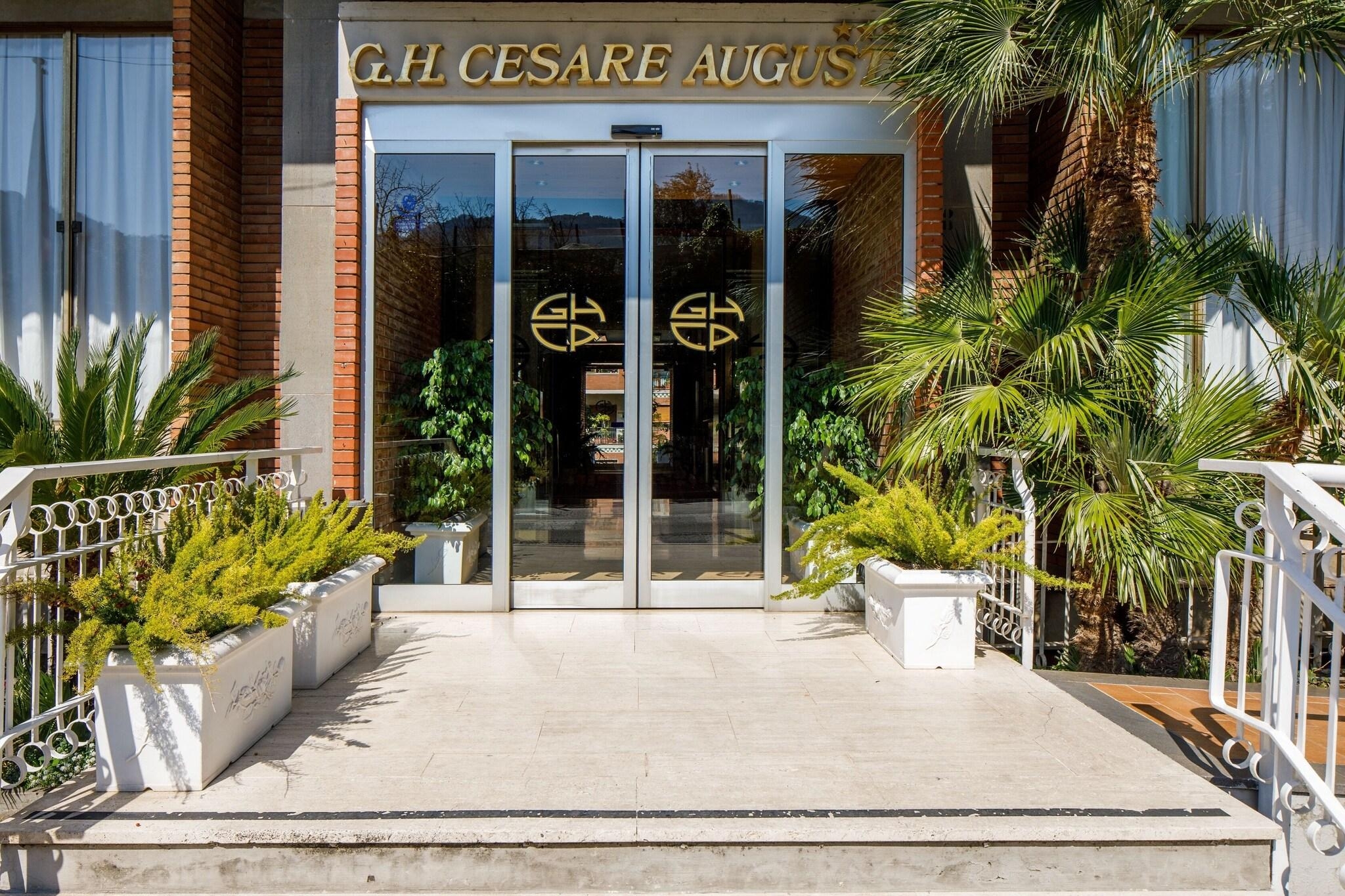 Grand Hotel Cesare Augusto, photo 1 of 25