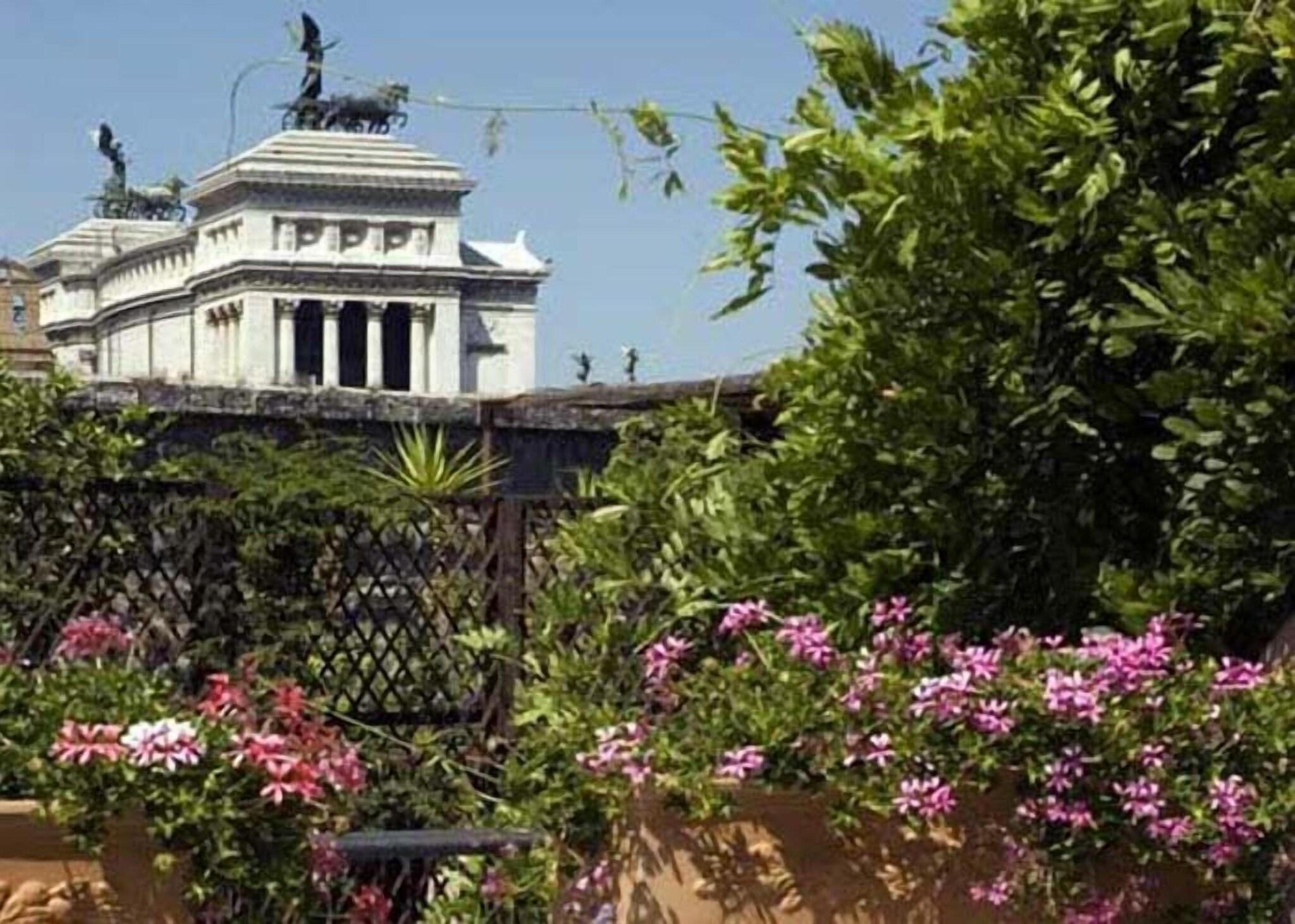 The Inn At The Roman Forum, photo 48 of 52