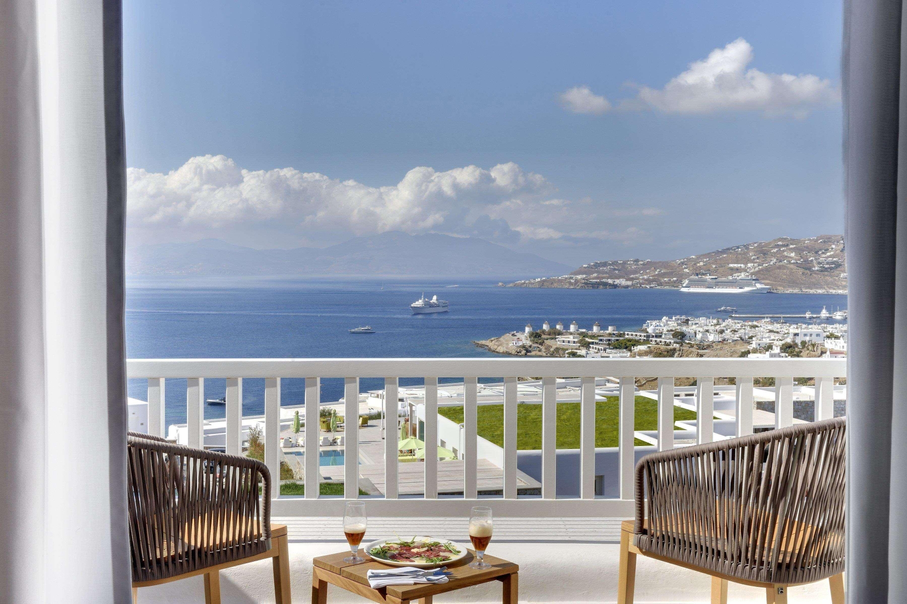 Myconian Naia - Preferred Hotels &amp; Resorts, photo 2 of 35