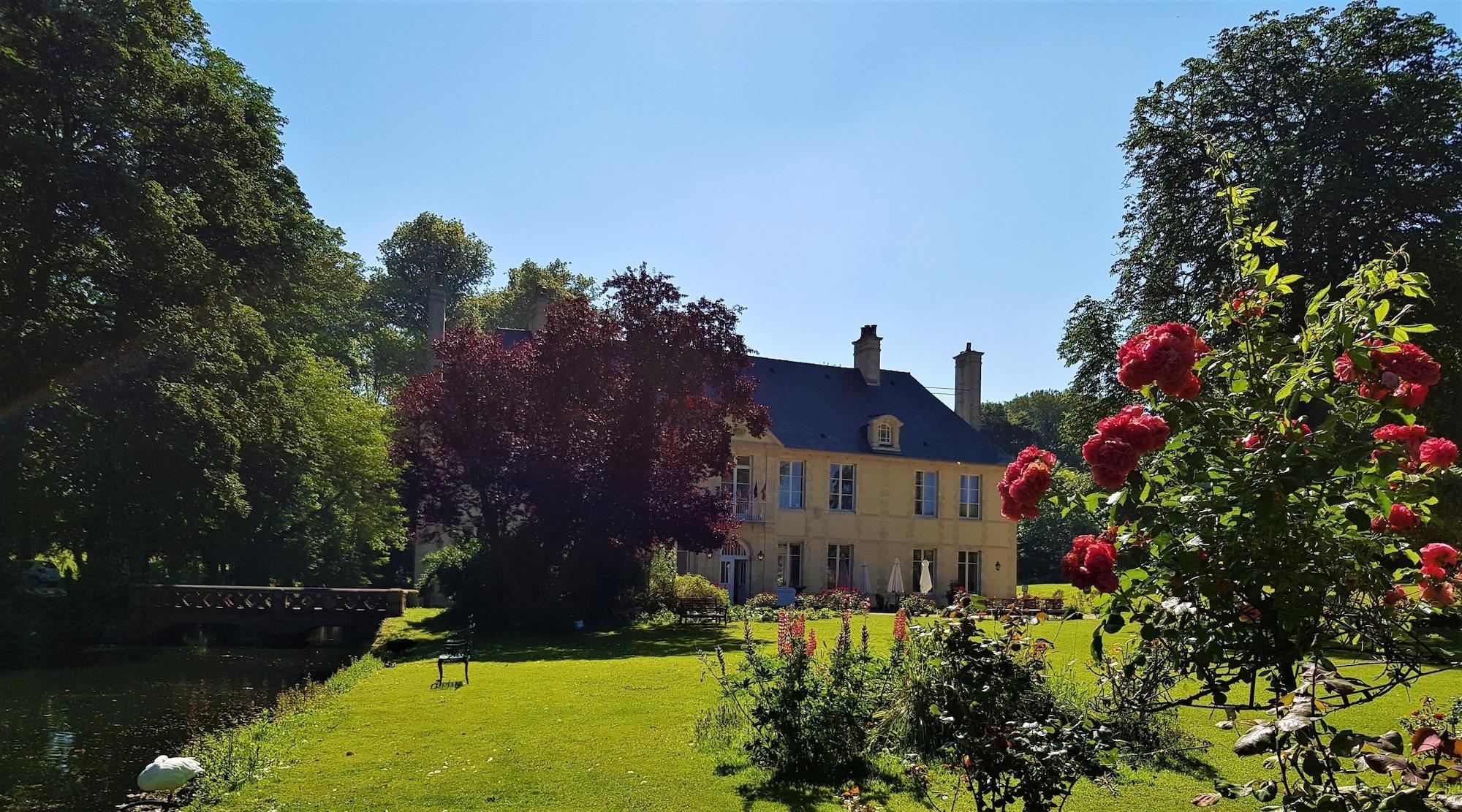 Château de Bellefontaine, photo 3 of 98