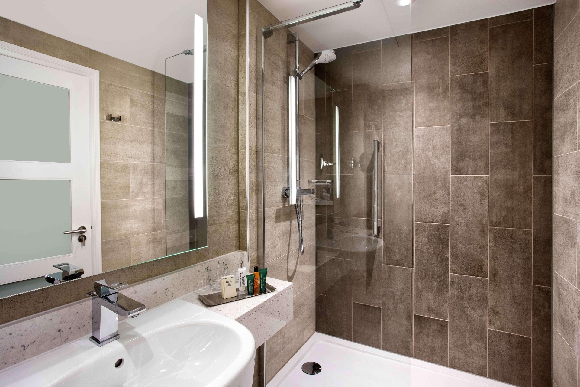 Hilton Edinburgh Carlton, photo 50 of 73