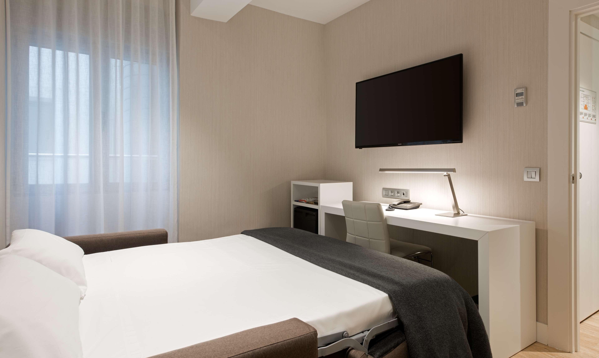 NH Madrid Chamberí, photo 13 of 37