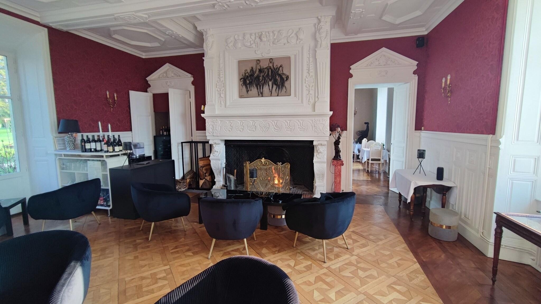 Château de Bellefontaine, photo 28 of 98