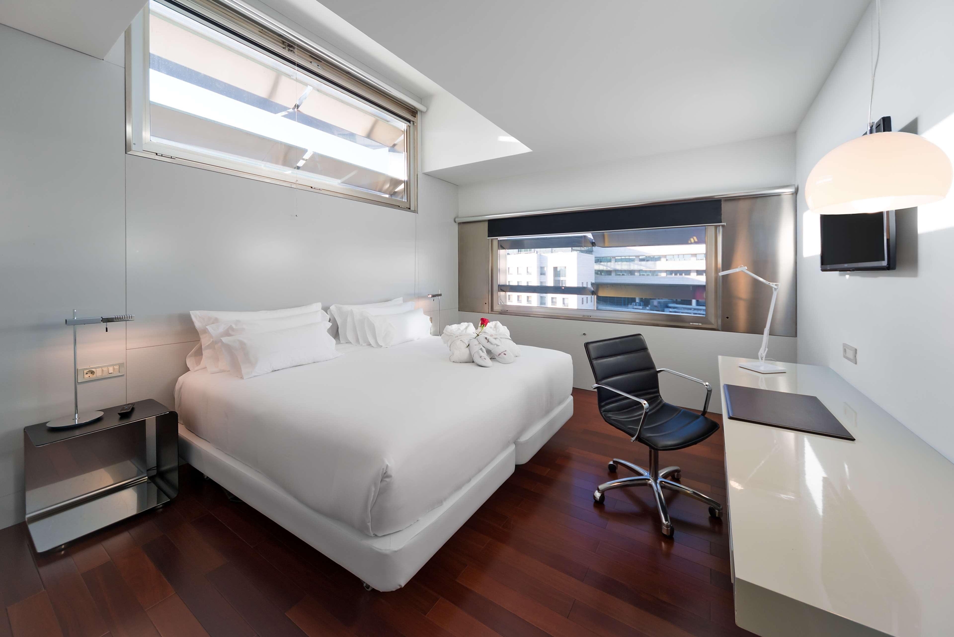 NH Collection Barcelona Constanza, photo 44 of 103