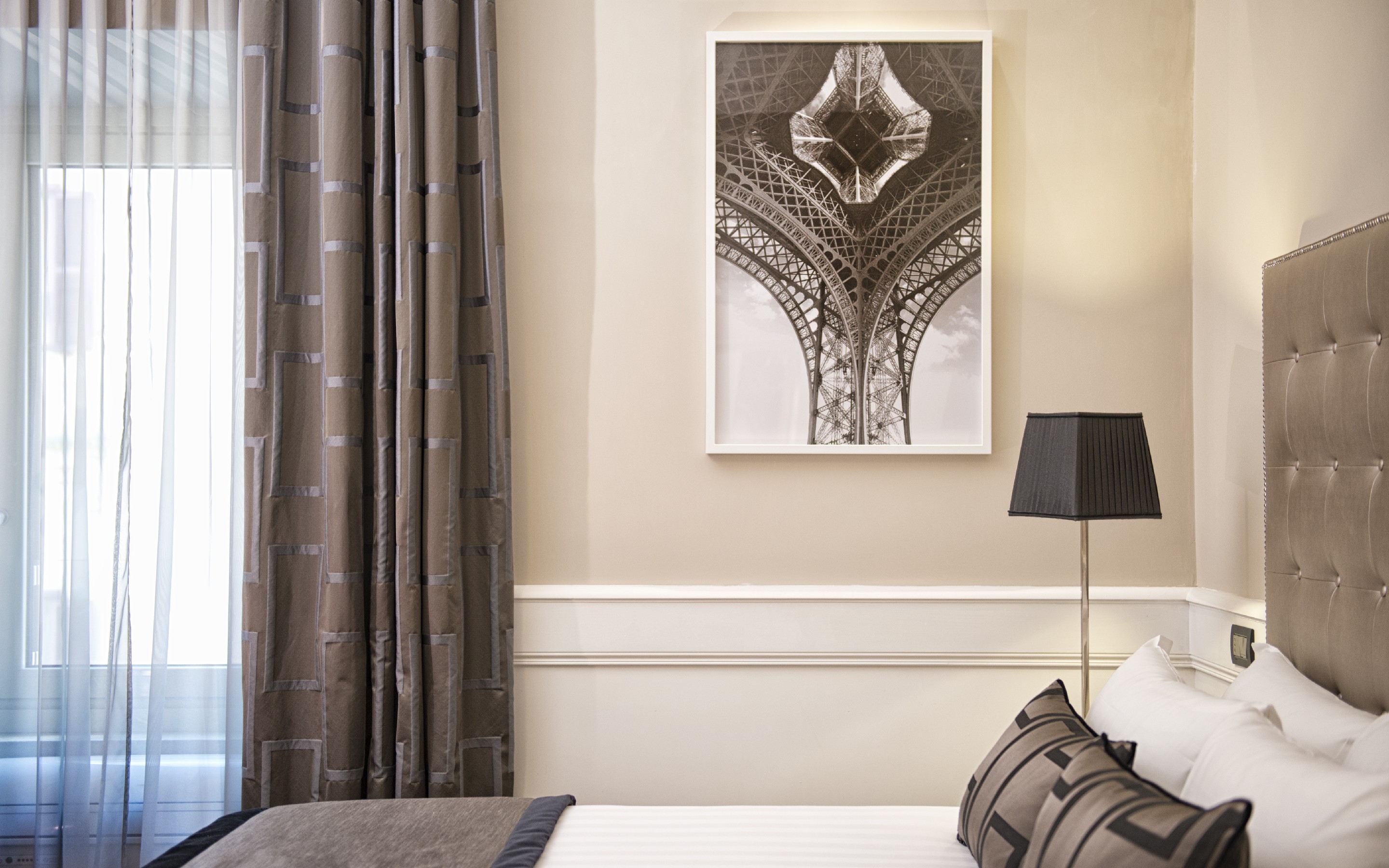 The Independent Suites, photo 6 of 16