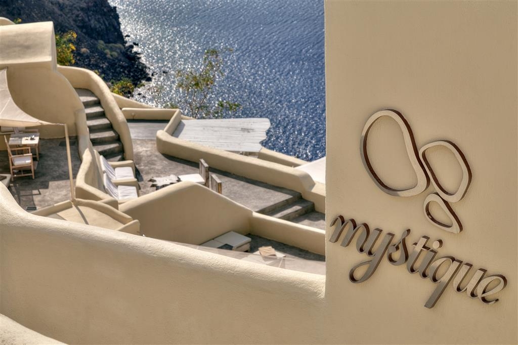 Mystique, photo 43 of 199