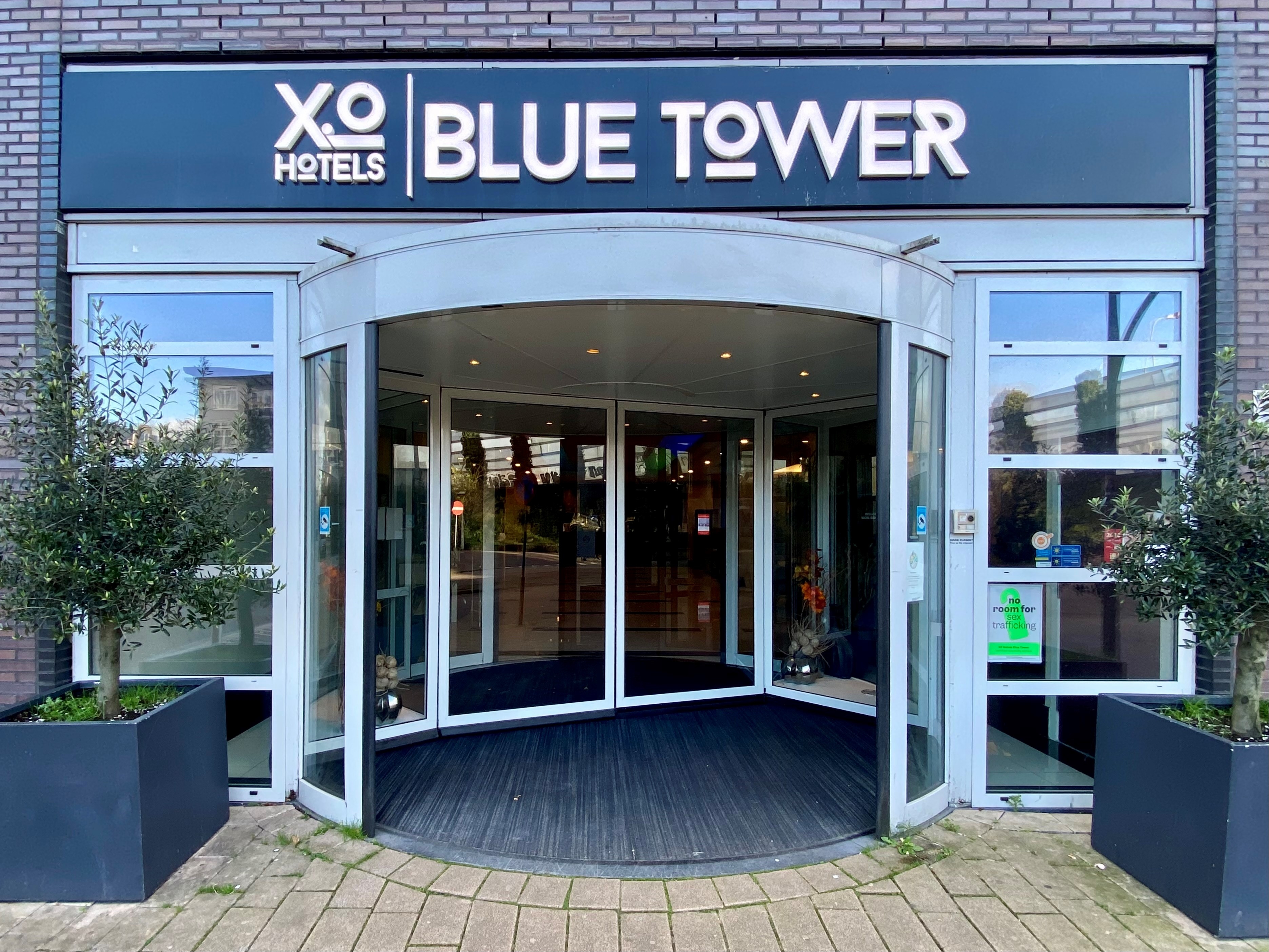 Xo Hotels Blue Tower, photo 1 of 27