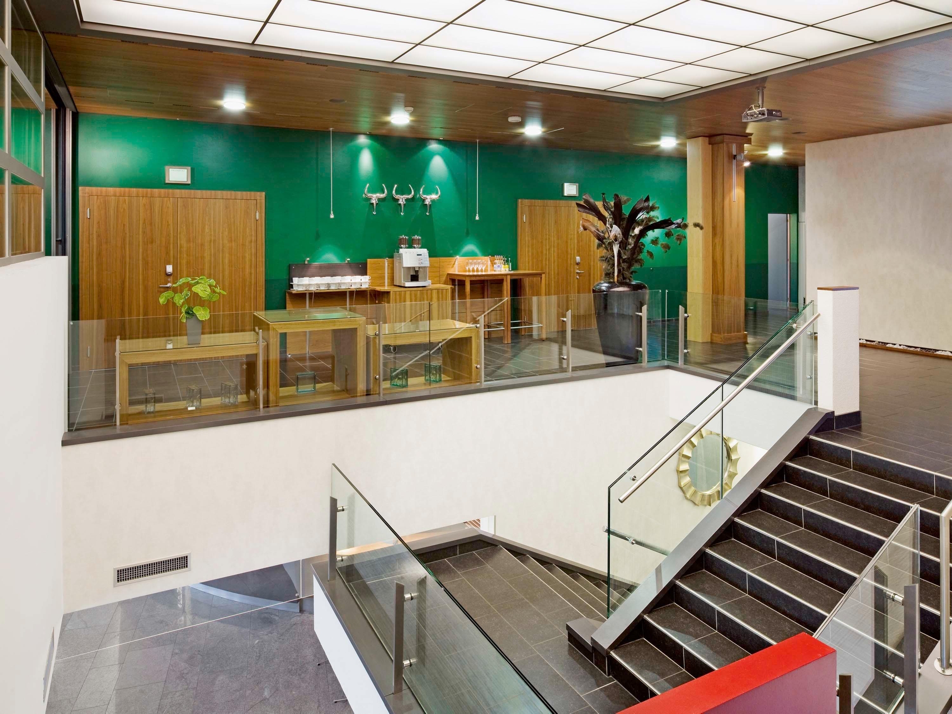 Movenpick Hotel Zurich Airport, photo 3 of 107