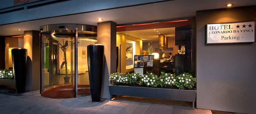Leonardo Da Vinci hotel exterior
