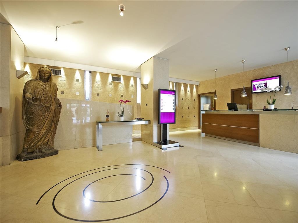 Mercure Roma Centro Colosseo, photo 28 of 105