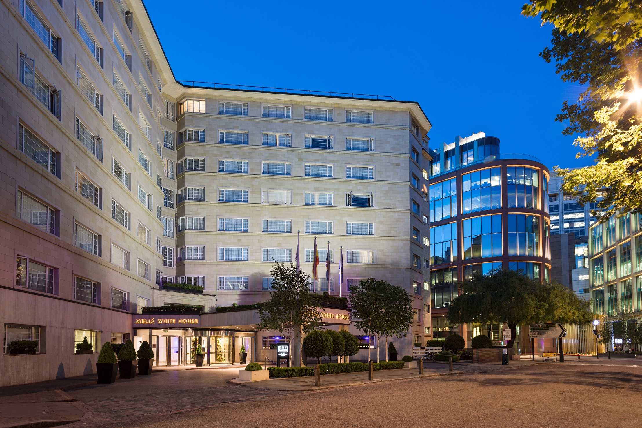 Melia White House hotel exterior