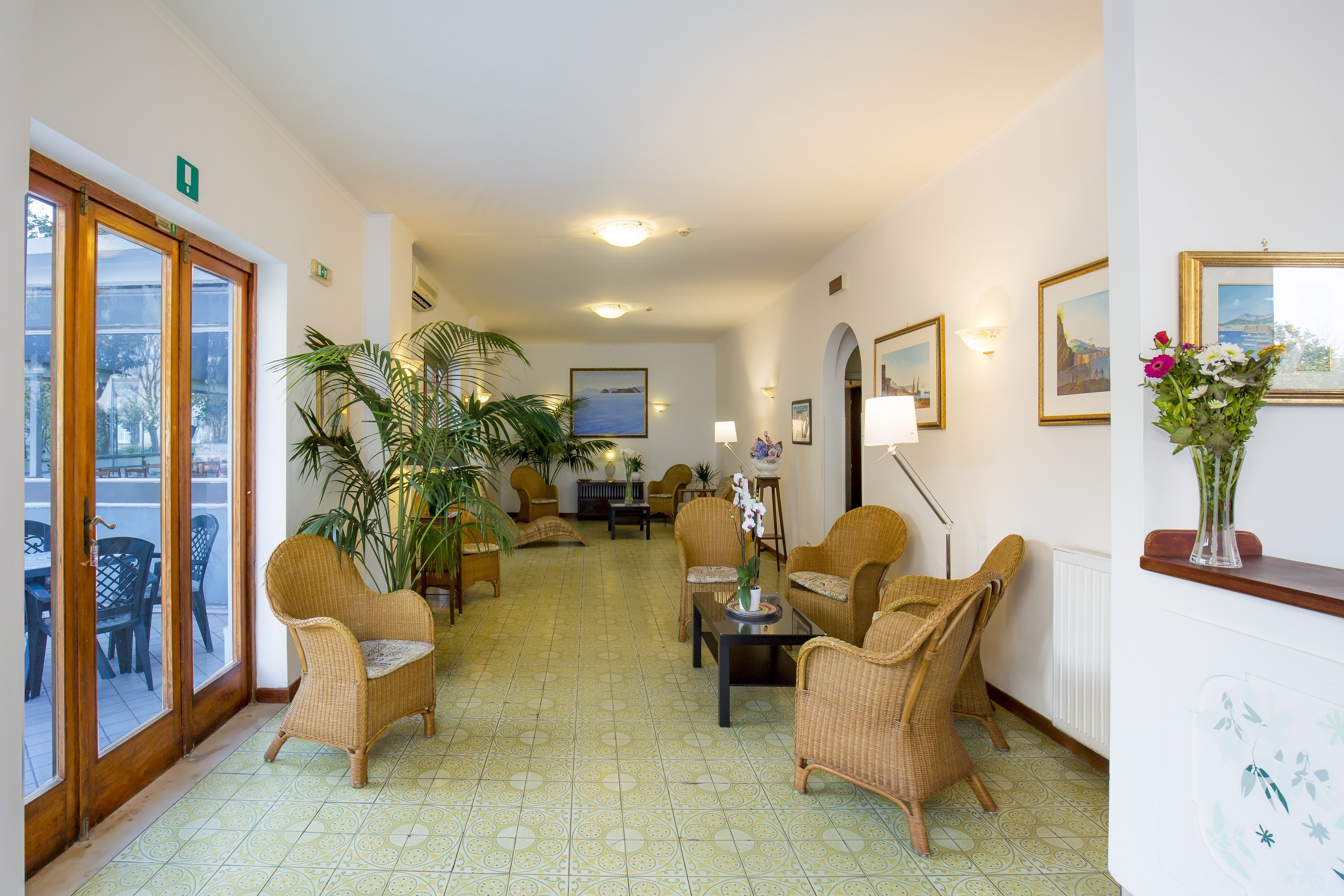 Hotel Angelina, photo 2 of 23
