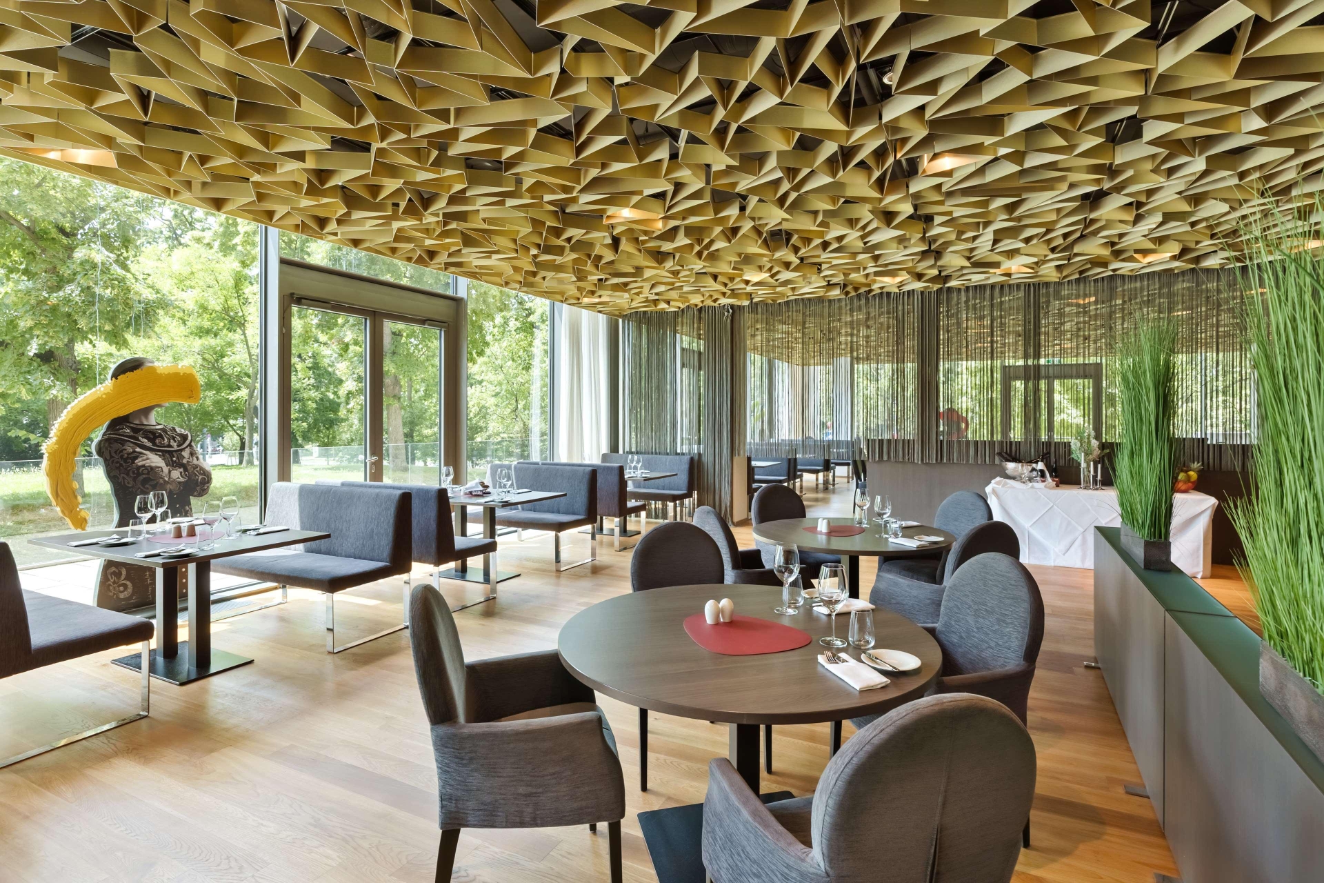 DoubleTree by Hilton Vienna Schonbrunn, photo 35 of 67