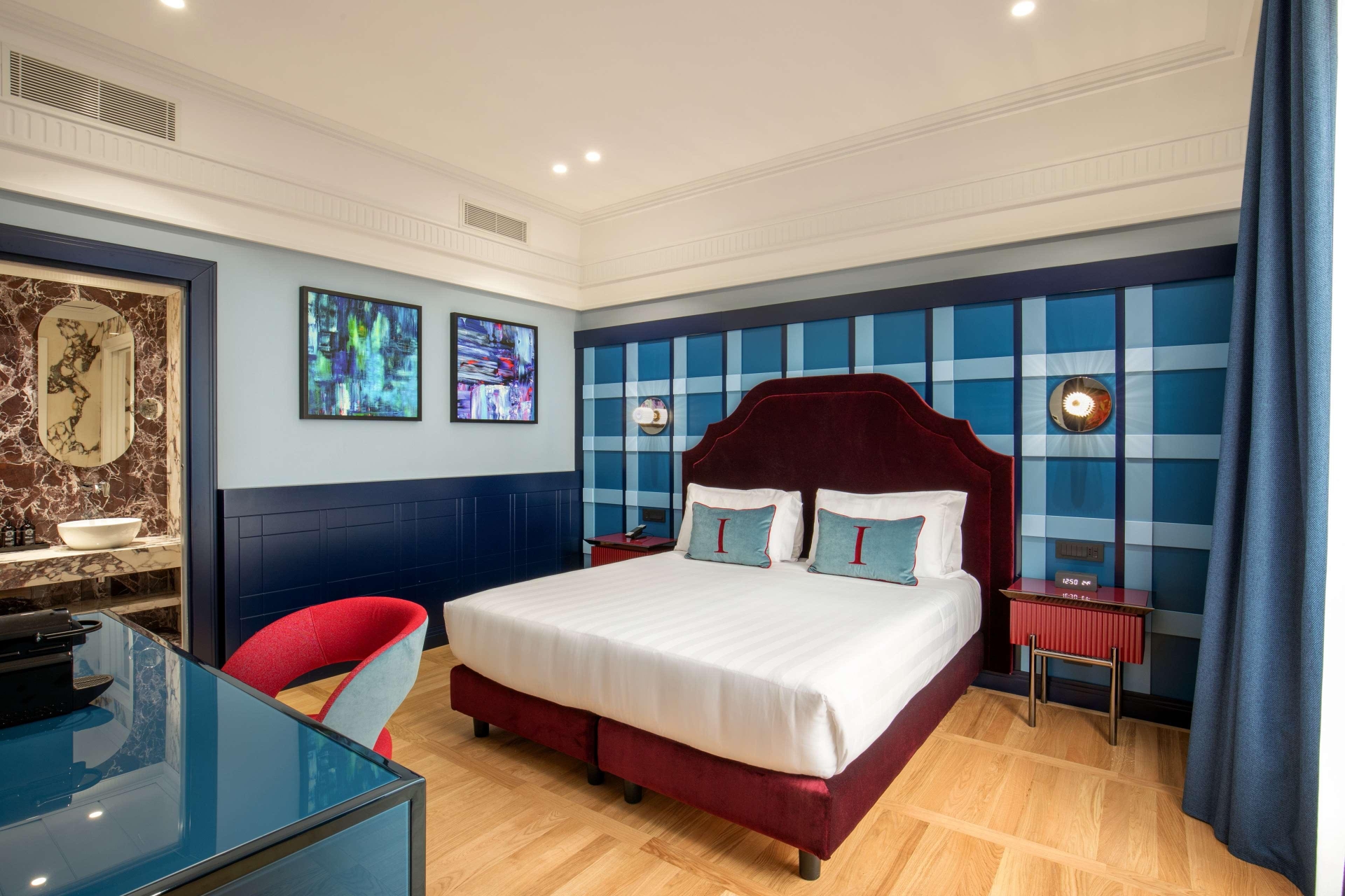 The Independent Hotel, photo 33 of 63