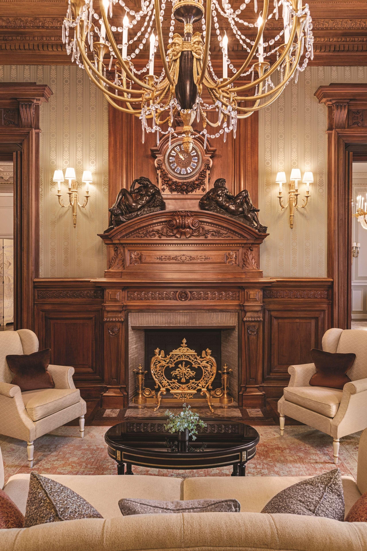 Shangri-La Hotel Paris, photo 155 of 192