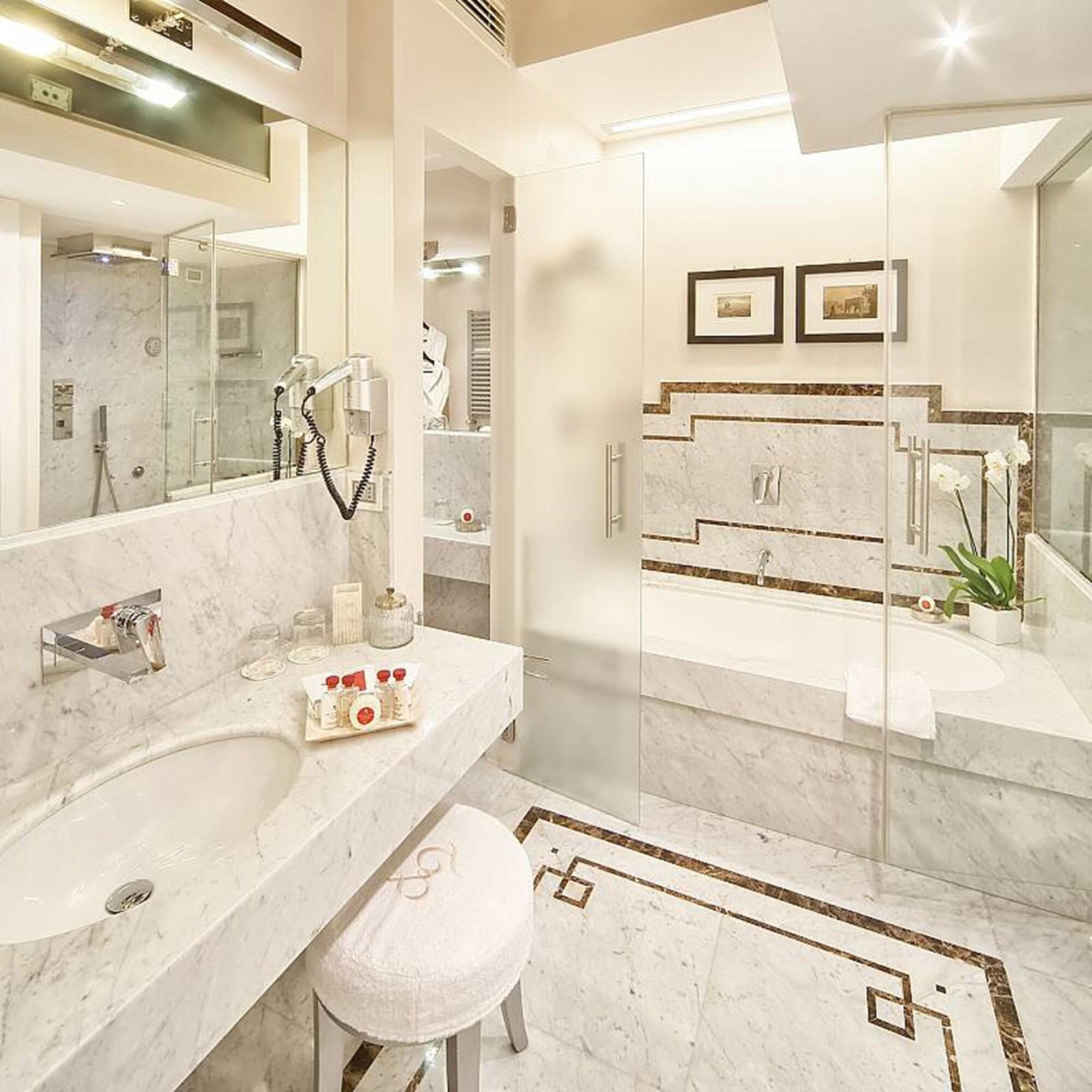 Trevi Palace Luxury Inn, photo 41 of 57
