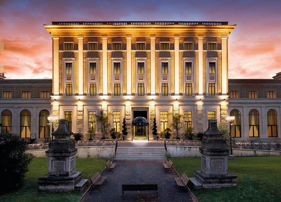 Th Roma - Carpegna Palace, photo 5 of 27