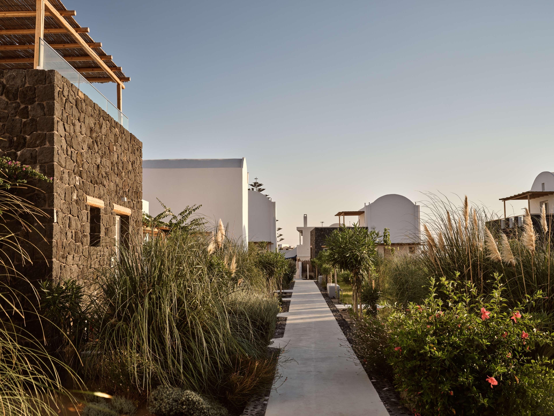 Sea Breeze Santorini Beach Resort, Curio Collectio, photo 34 of 191