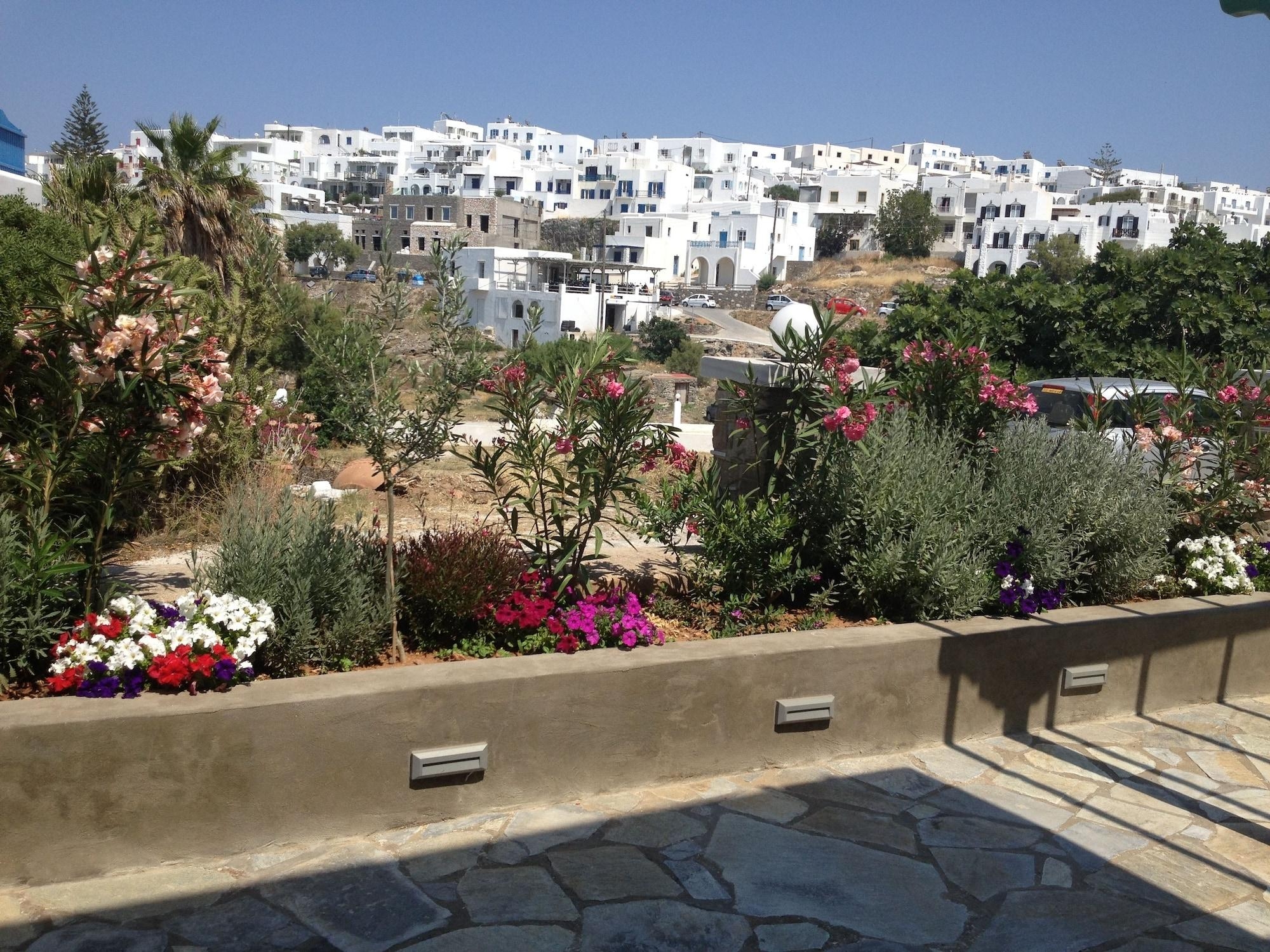 Adonis Hotel &amp; Apartments, photo 7 of 199