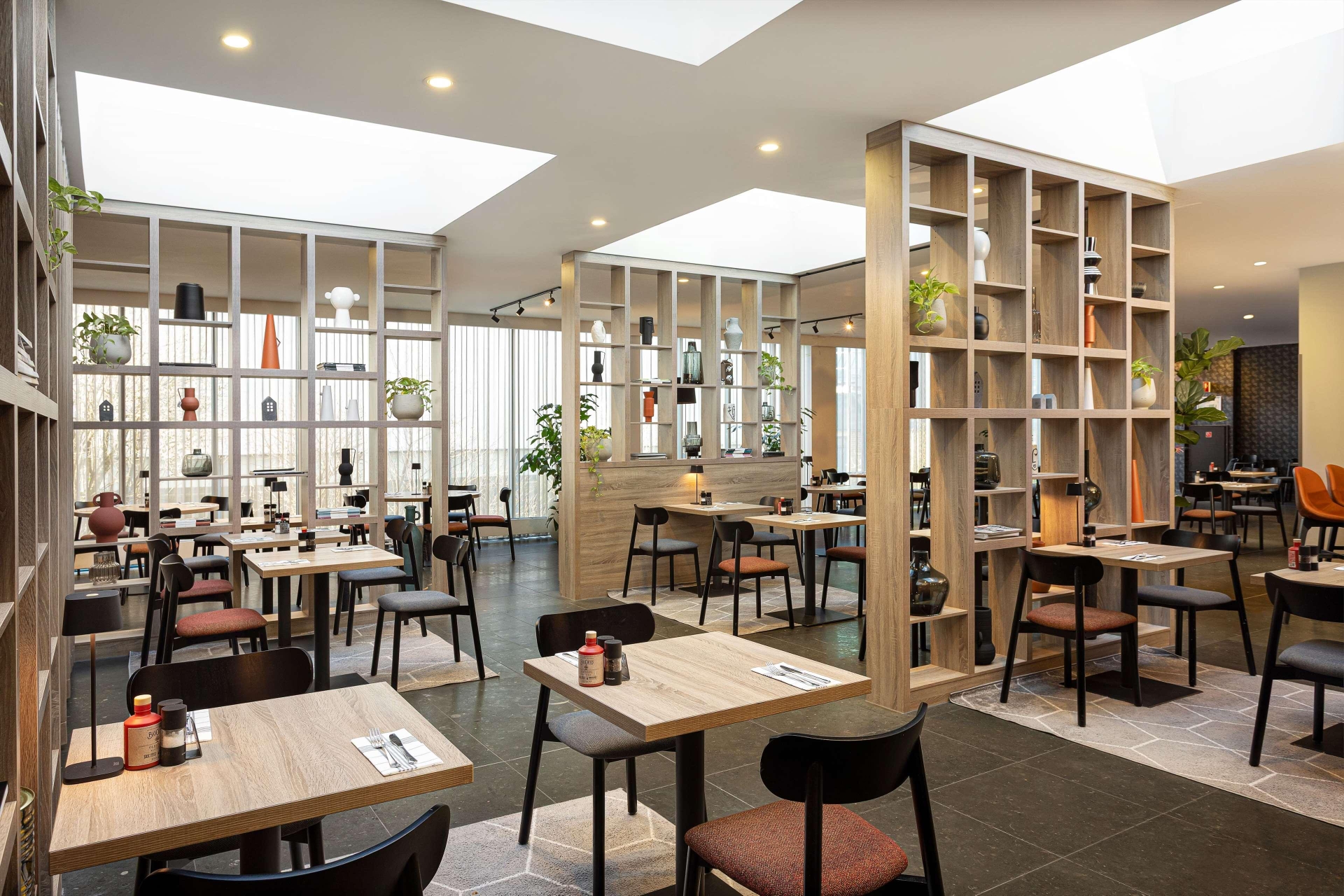 Ramada by Wyndham Amsterdam Airport Schiphol, photo 22 of 30