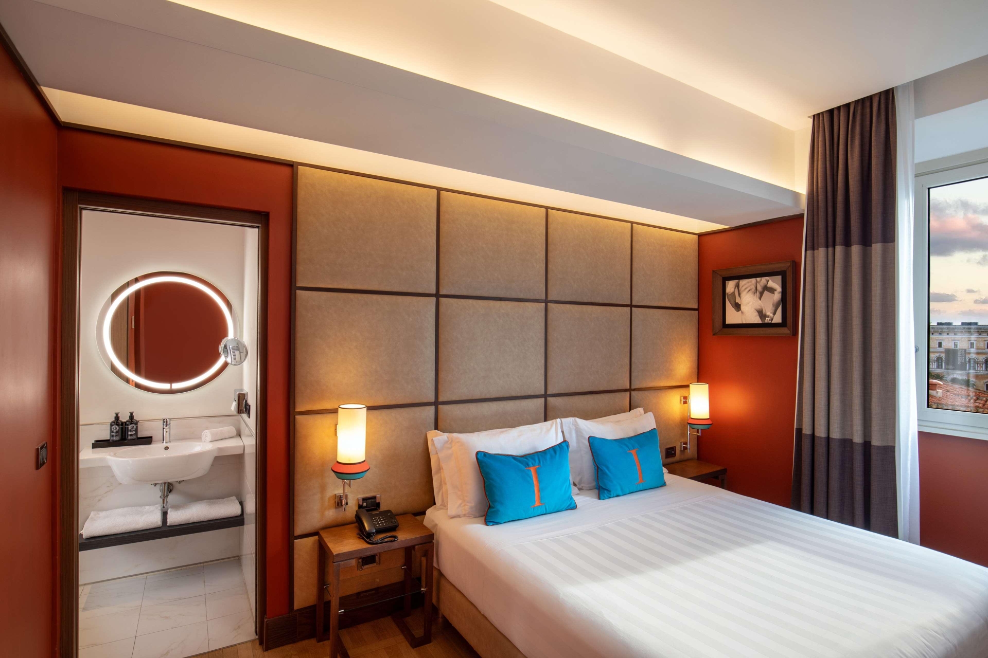 The Independent Hotel, photo 45 of 63
