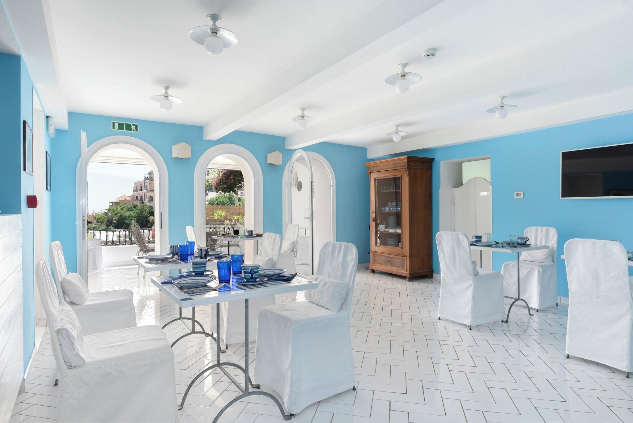 Hotel Bougainville, photo 66 of 82