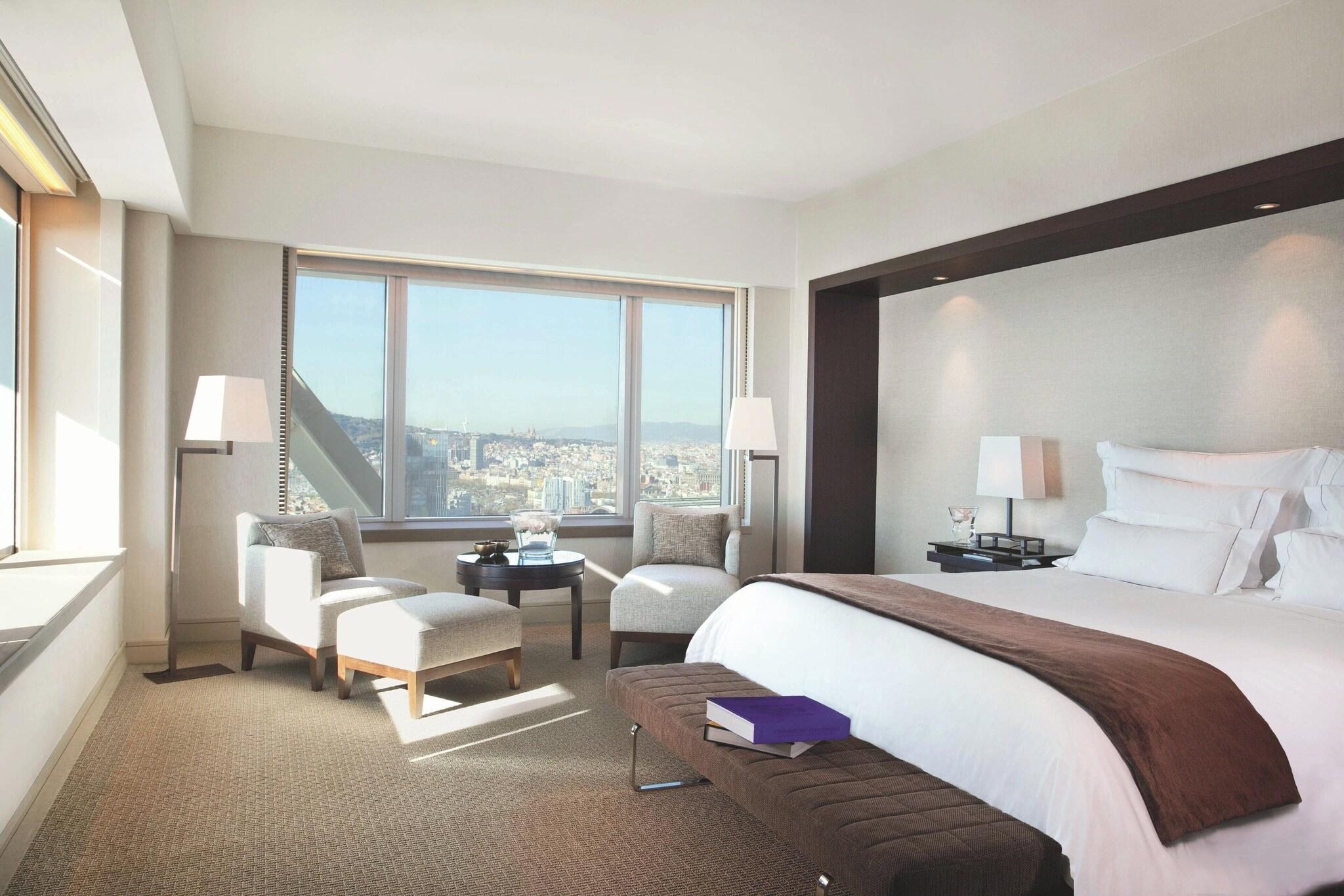 Hotel Arts, photo 158 of 199