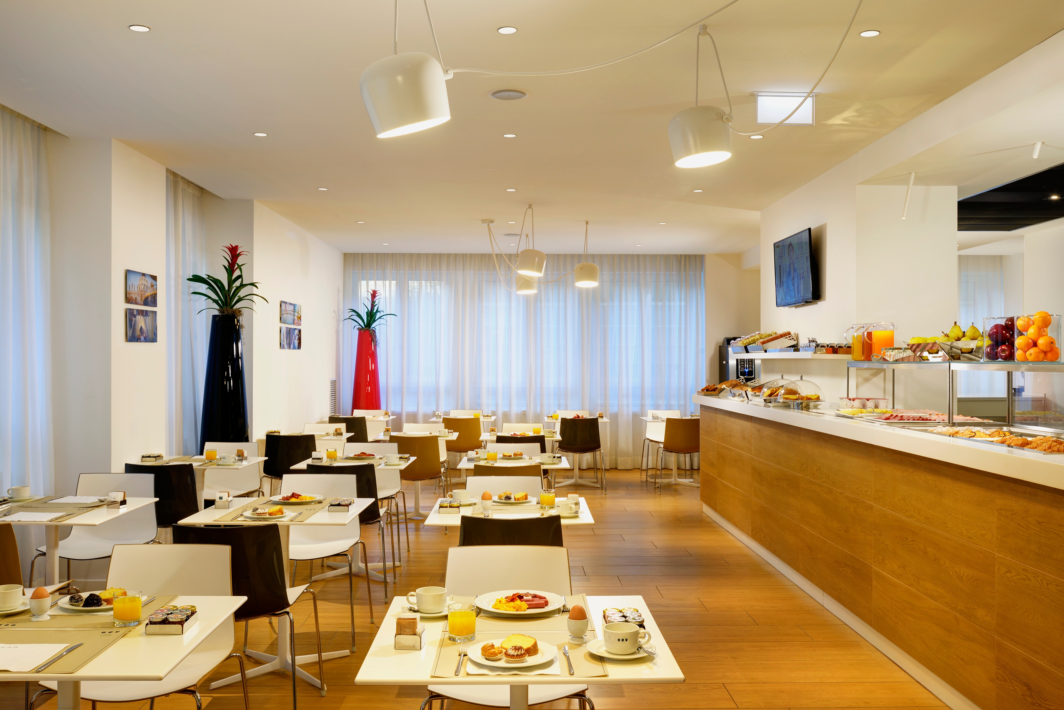 UNA HOTELS Century Milano, photo 31 of 38