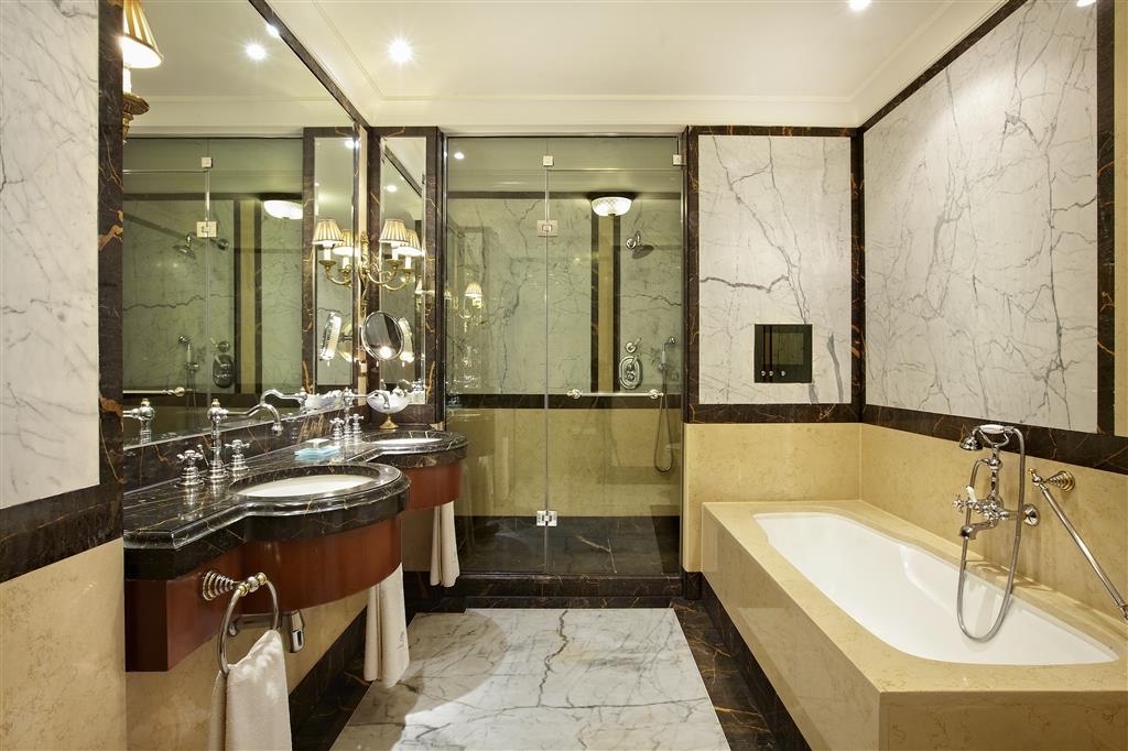 Grande Bretagne, A Luxury Collection Hotel, photo 172 of 199