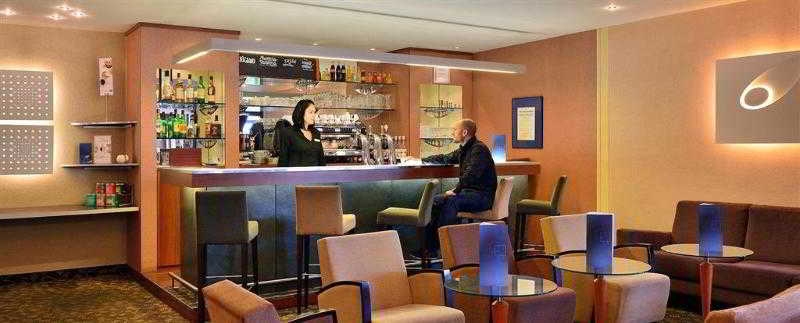 Novotel Bayeux, photo 5 of 192